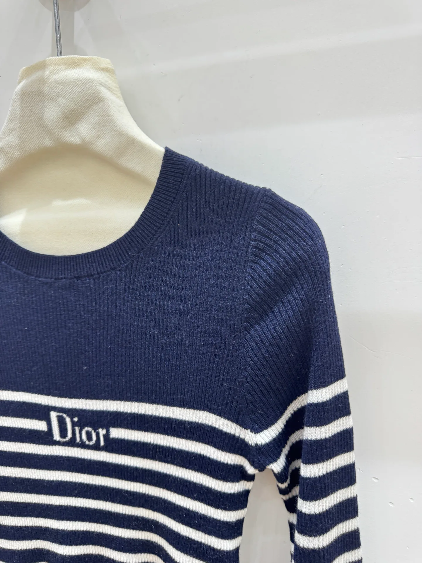 Джемперы И Свитеры Женские Christian Dior 17397335