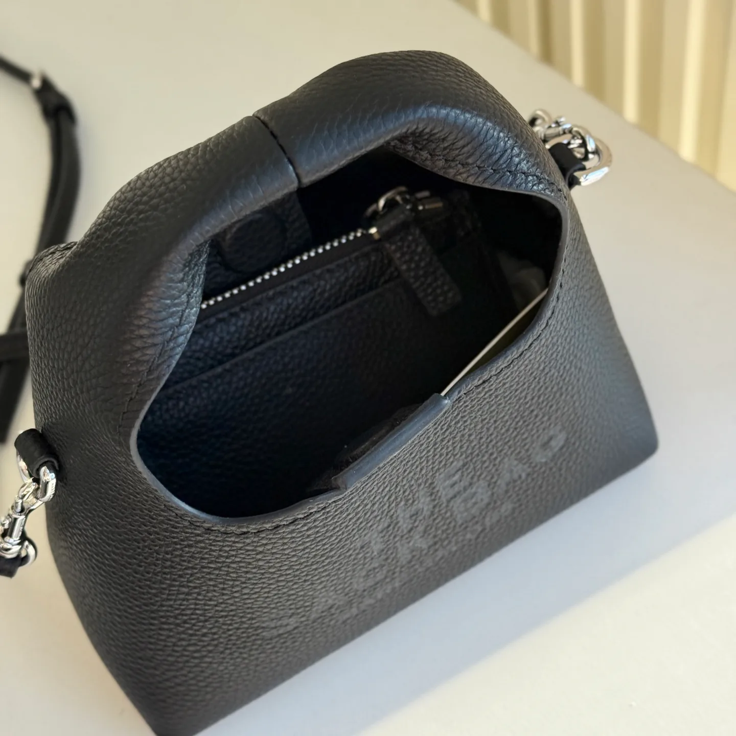 Клатчи Женские Marc Jacobs 1880563