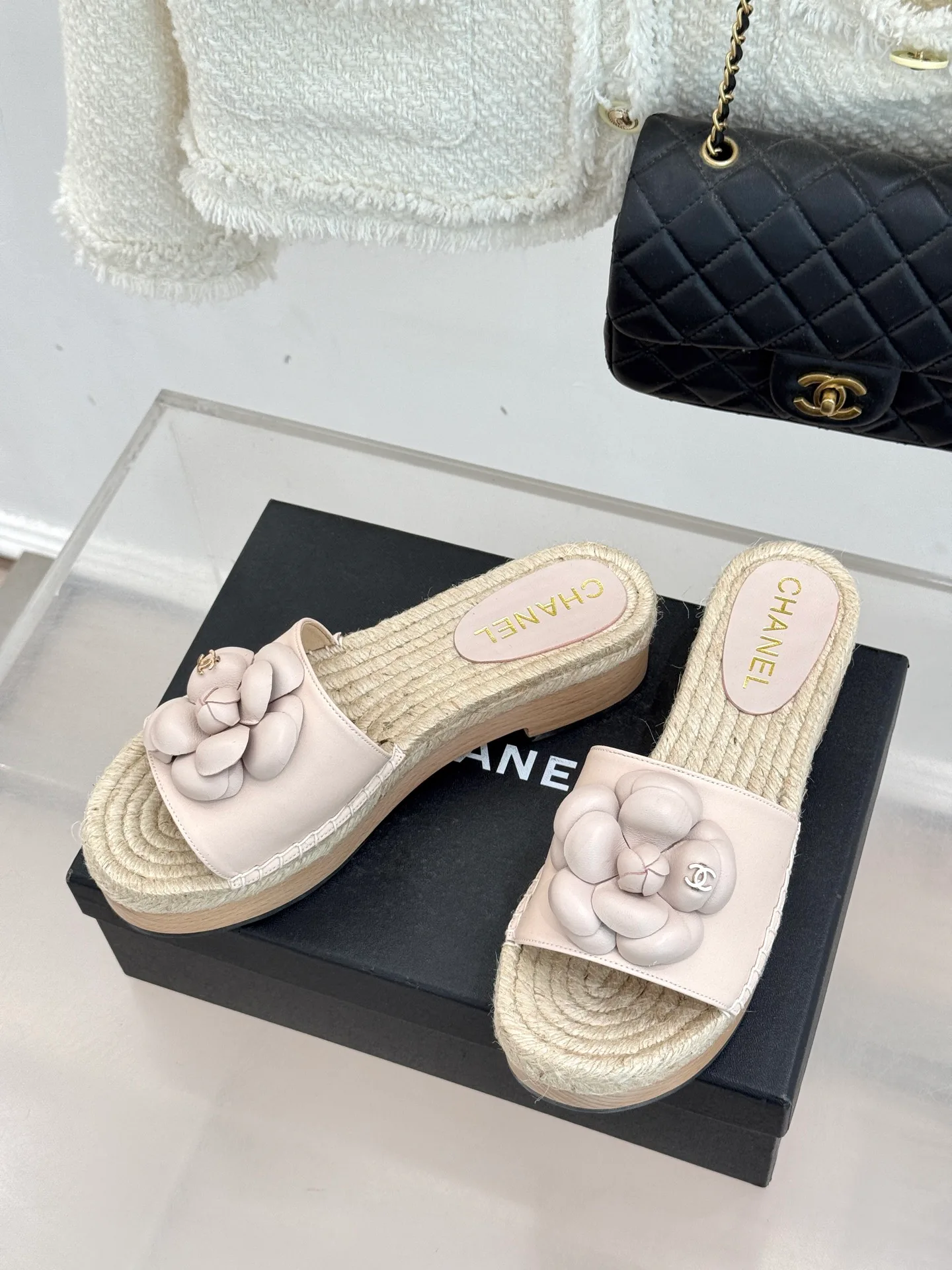Шлепанцы Женские Chanel 9499274