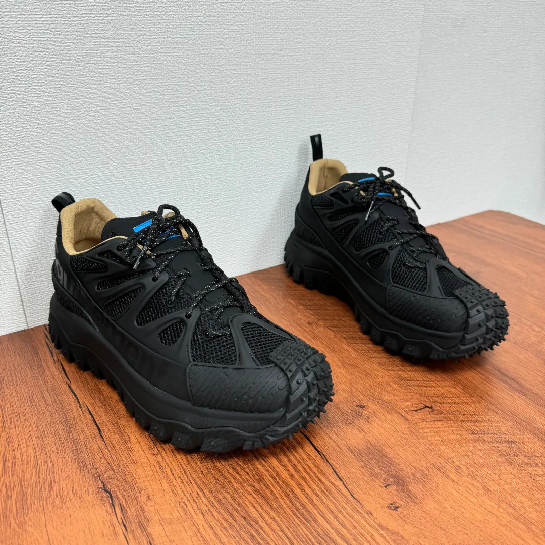 Кроссовки Женские Moncler 11393440