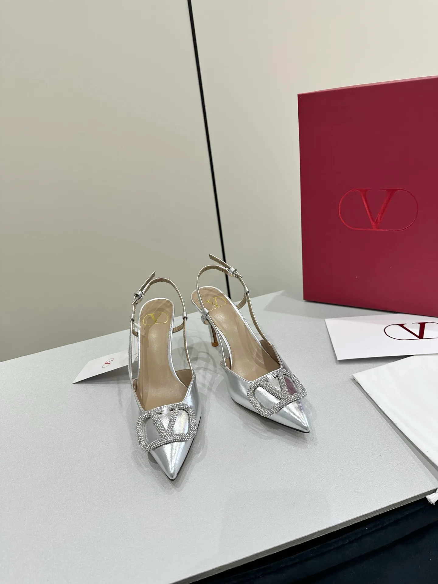 Босоножки Женские Valentino 11608827