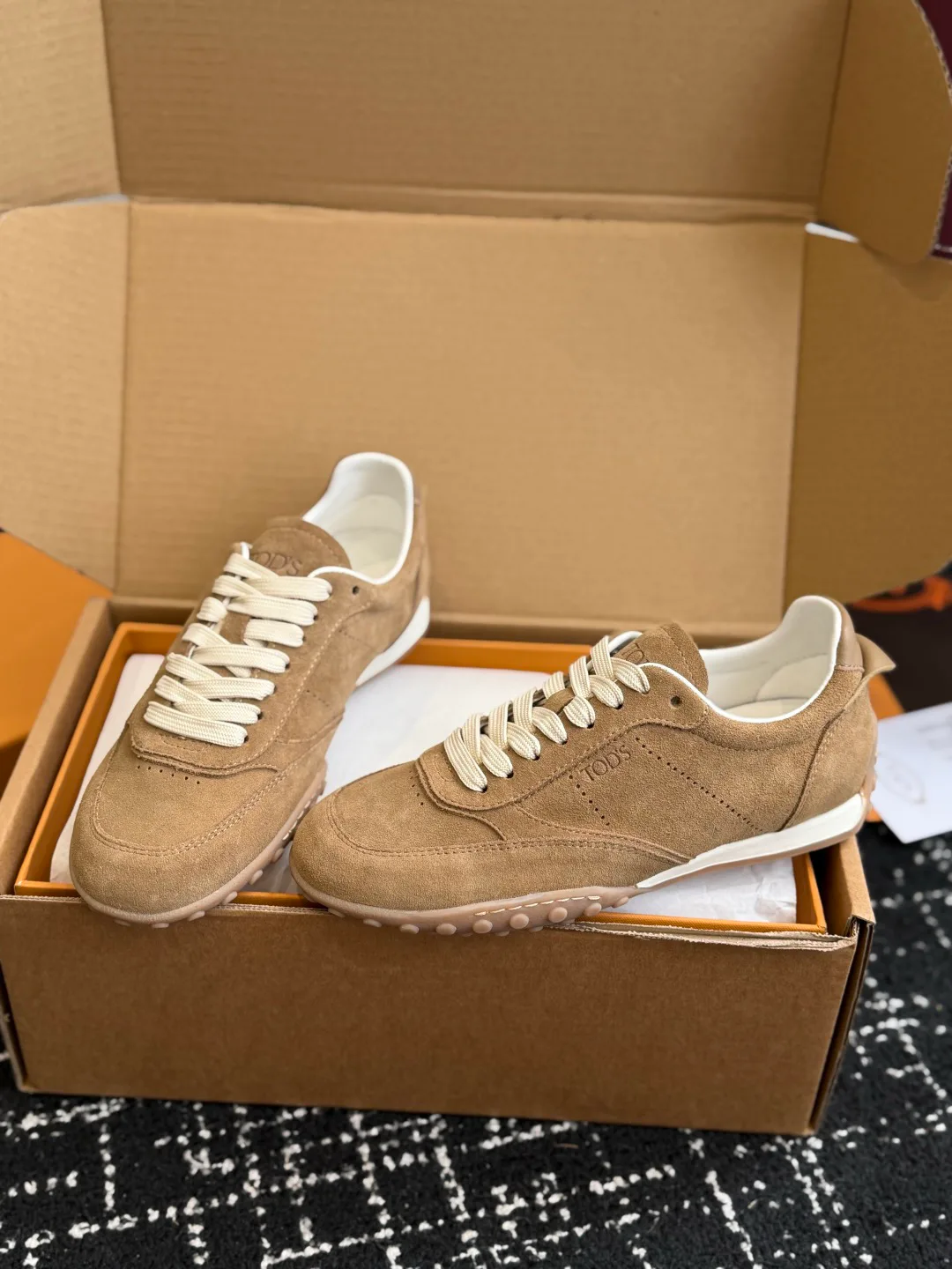 Кроссовки Женские Tod's 18409556