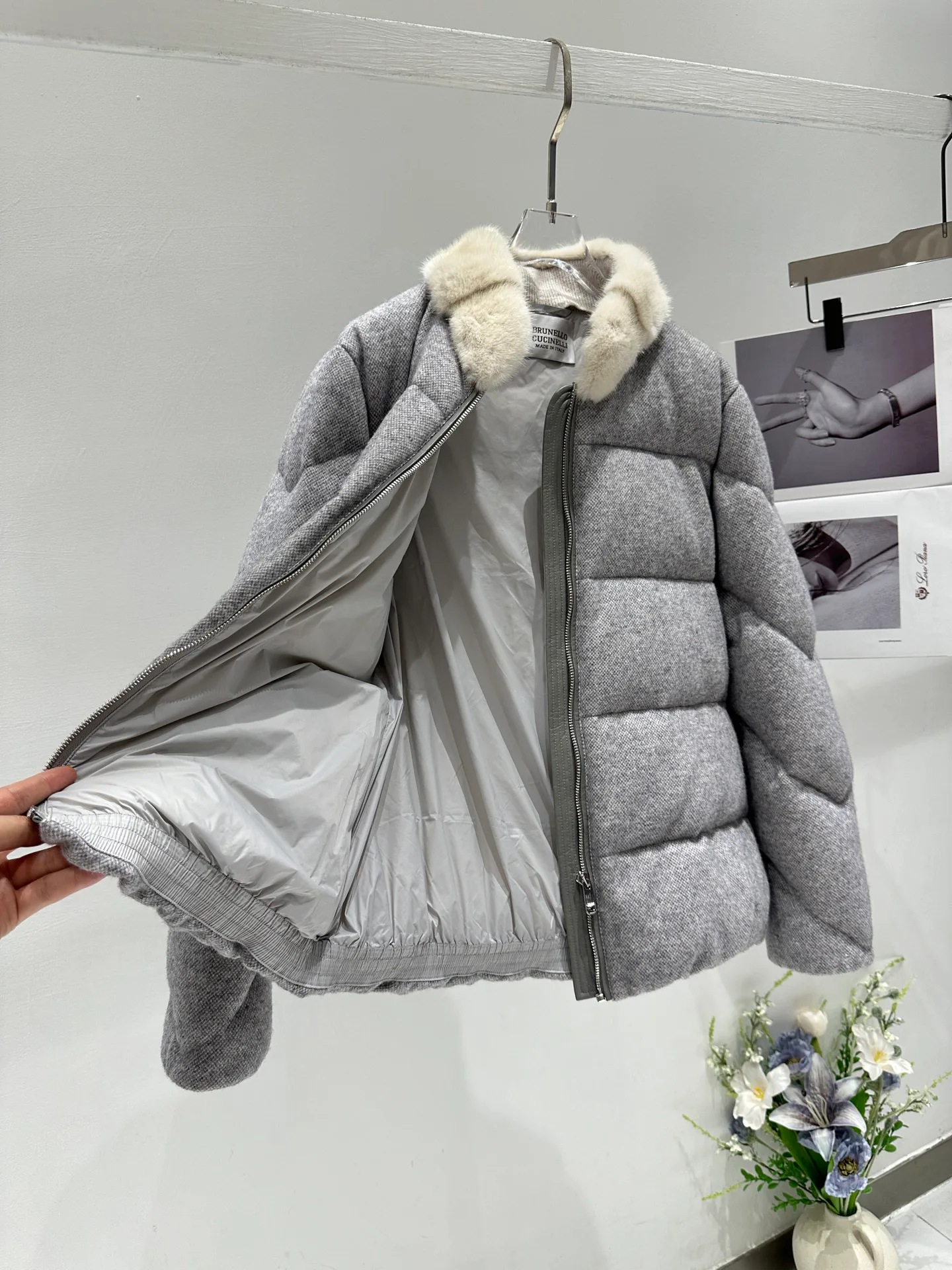 Куртки И Пуховики Женские Brunello Cucinelli 19596343