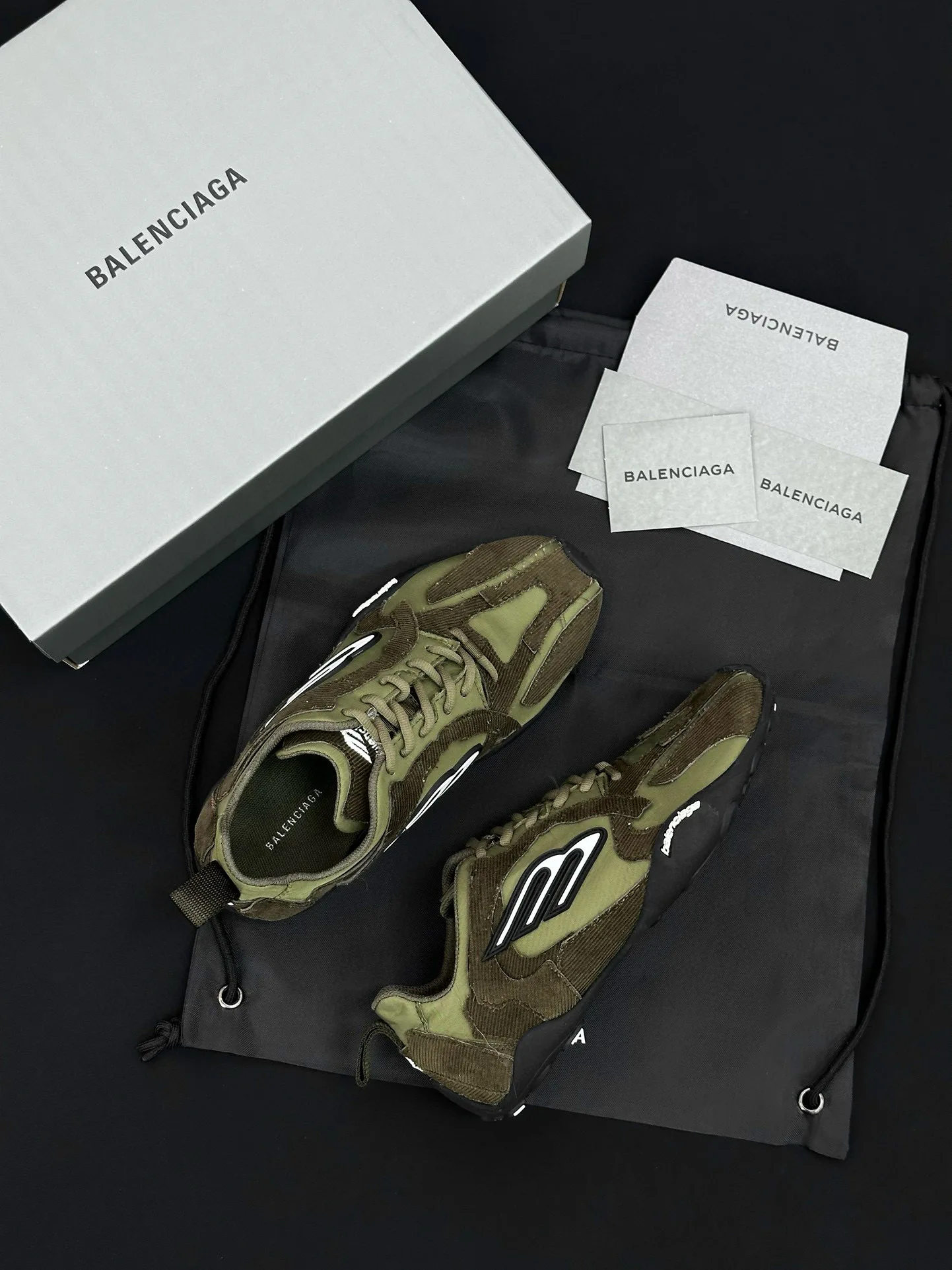 Кроссовки Женские Balenciaga 10997424