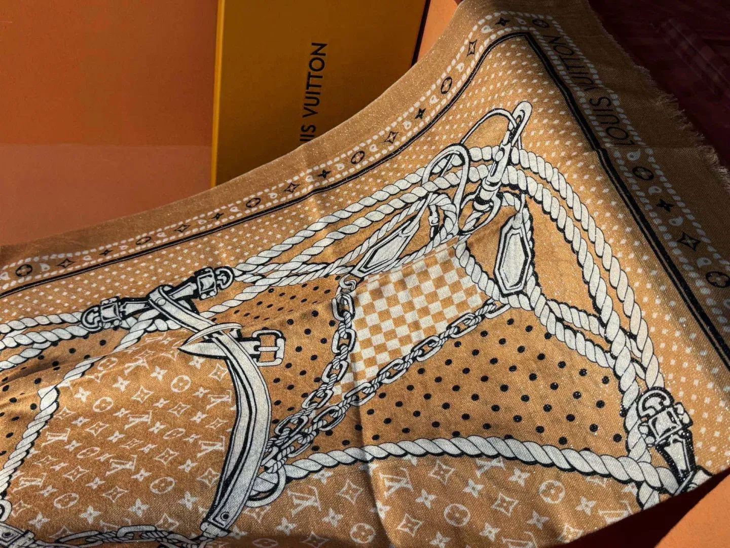 Шарфы Chanel 1036327