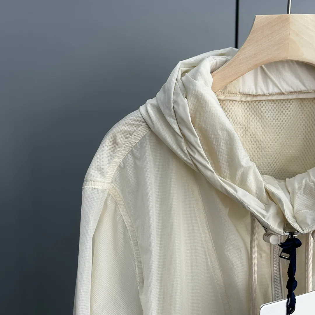 Куртки И Пуховики Женские Moncler 5074989
