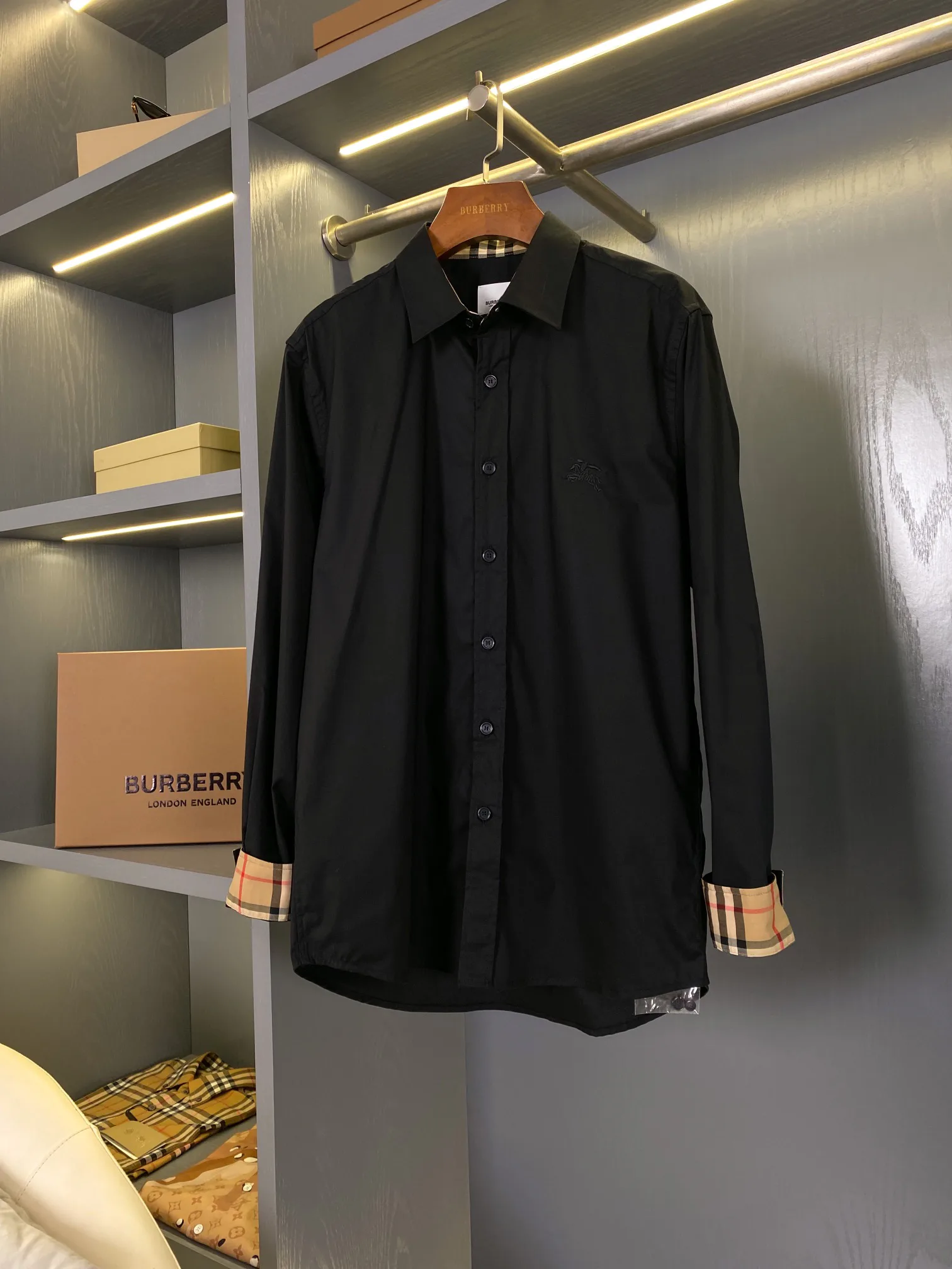 Рубашки Мужские Burberry 13432944