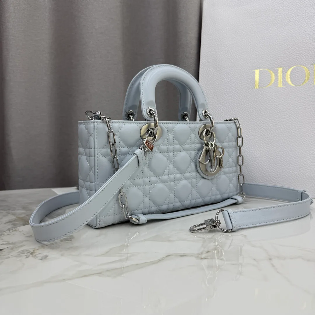 Классические Сумки Женские Christian Dior 11905704