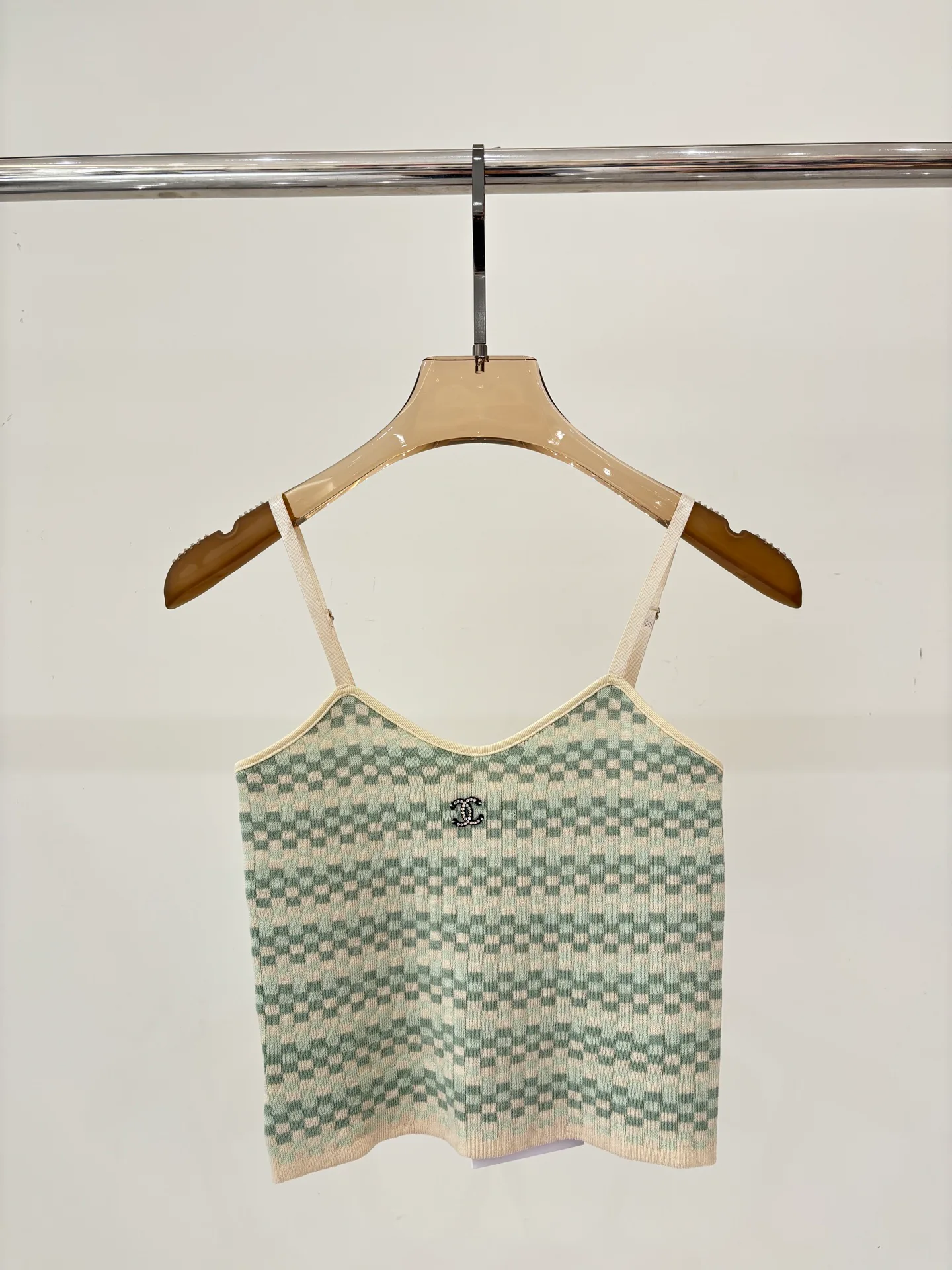 Жилеты Женские Chanel 11452294