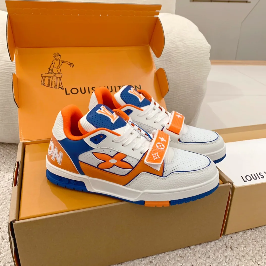 Кроссовки Женские Louis Vuitton 10290627