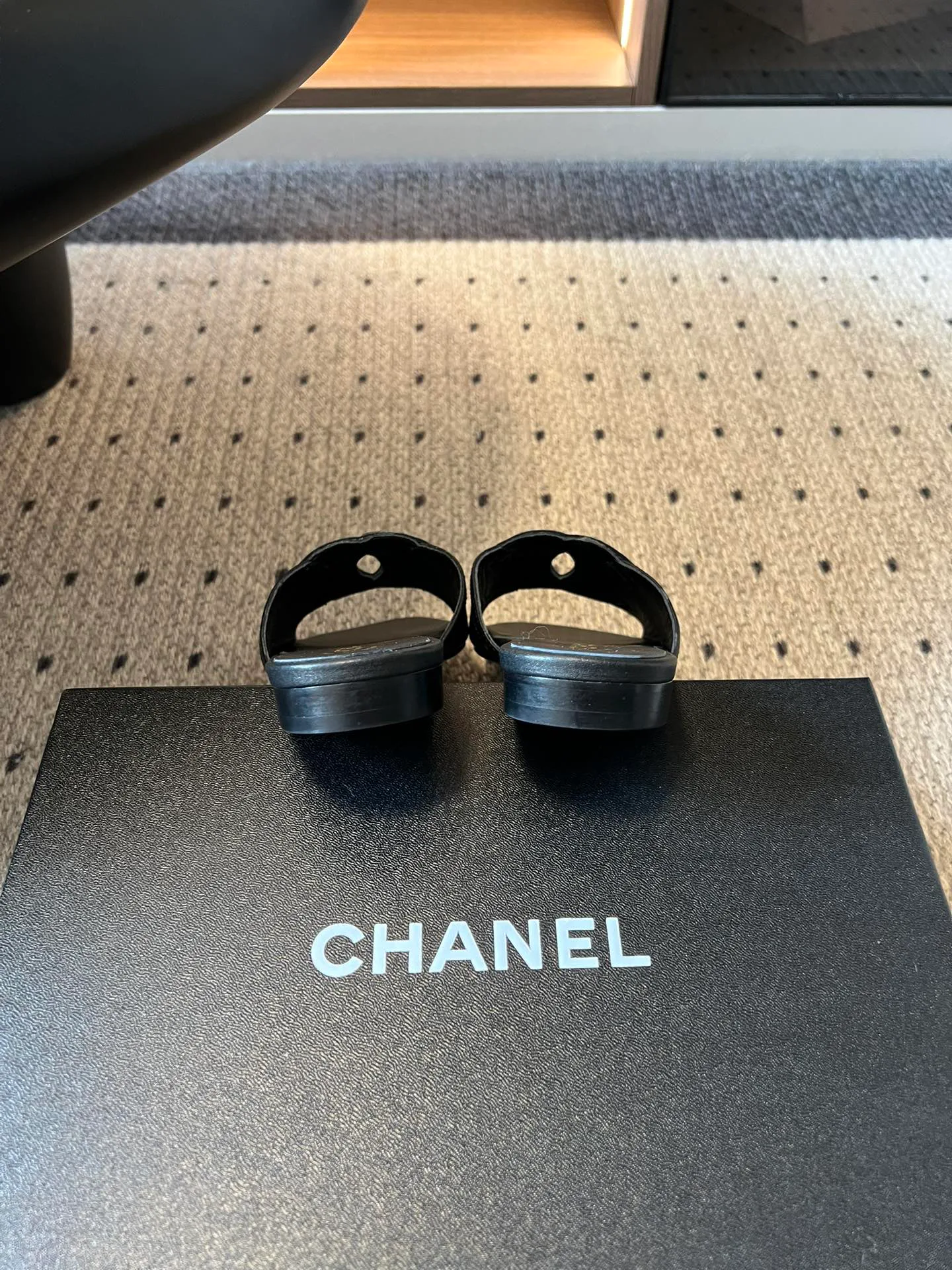 Шлепанцы Женские Chanel 11693290