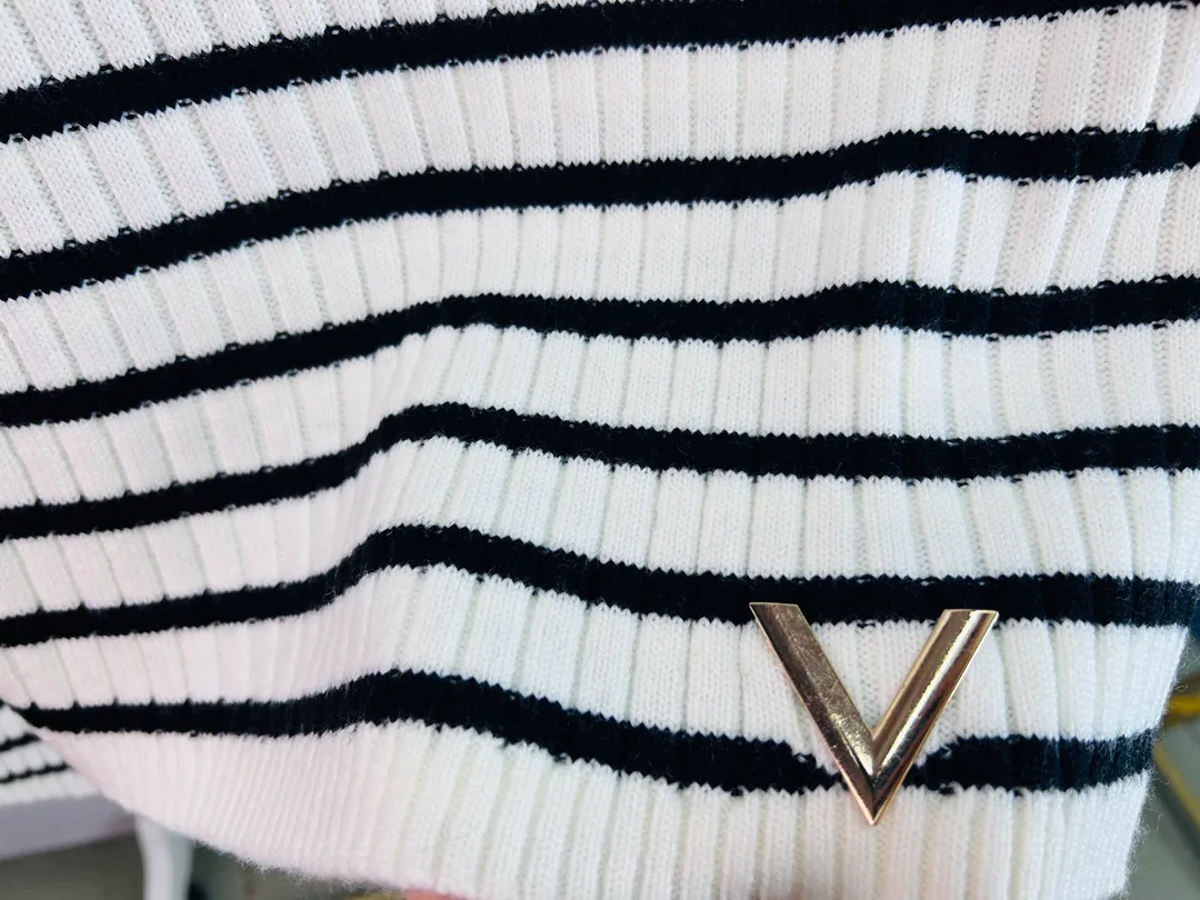 Джемперы И Свитеры Женские Valentino 812938