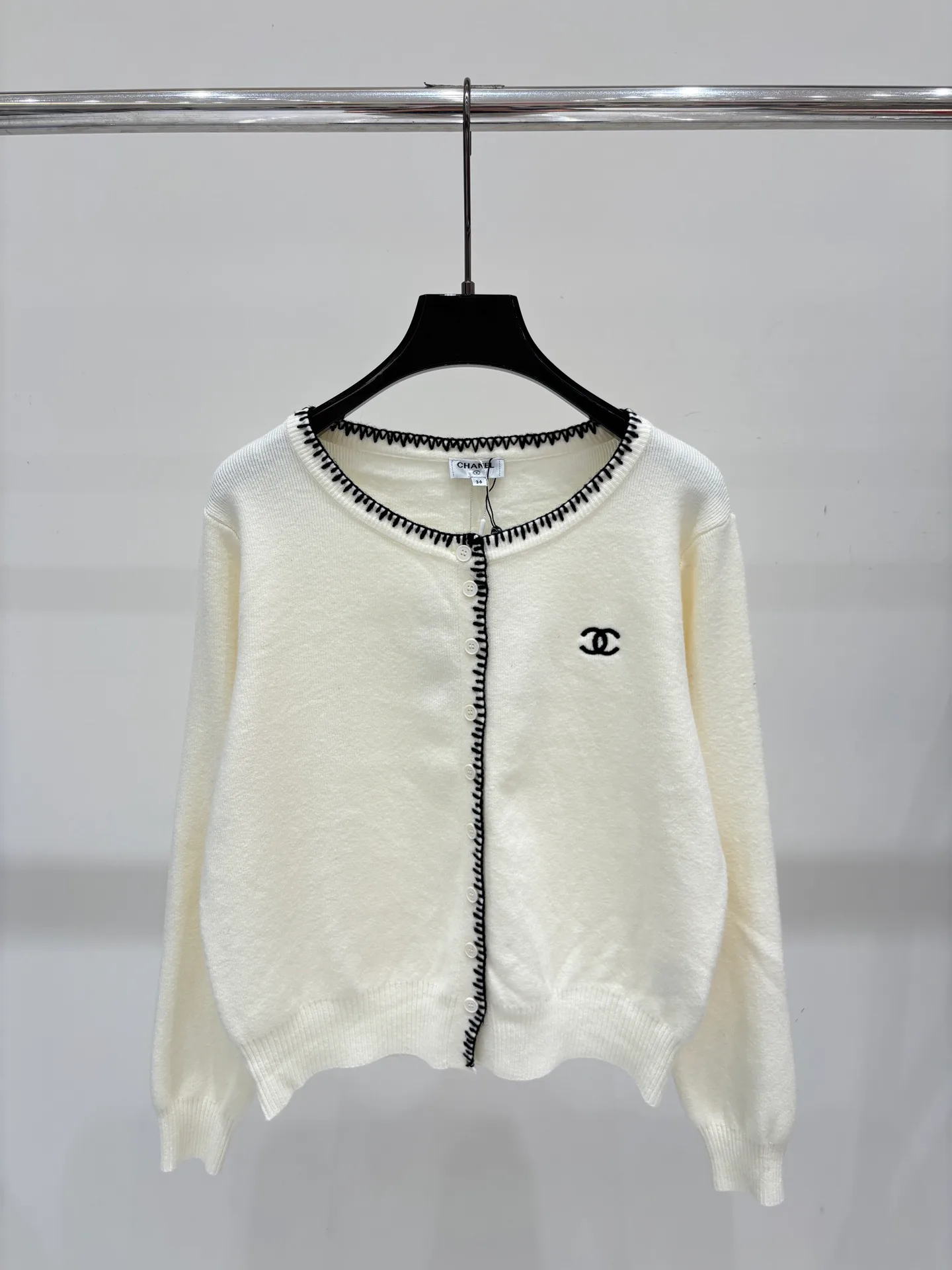 Джемперы И Свитеры Женские Chanel 18138032