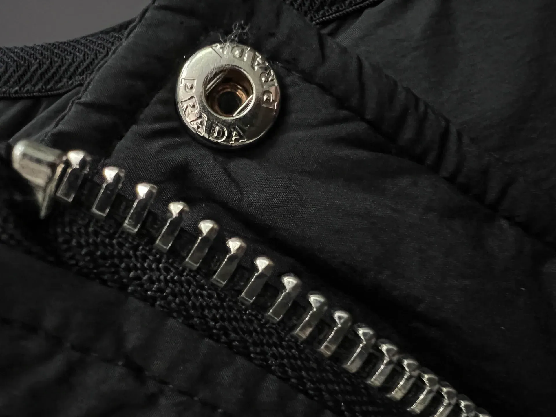 Жилеты Женские Prada 4348201