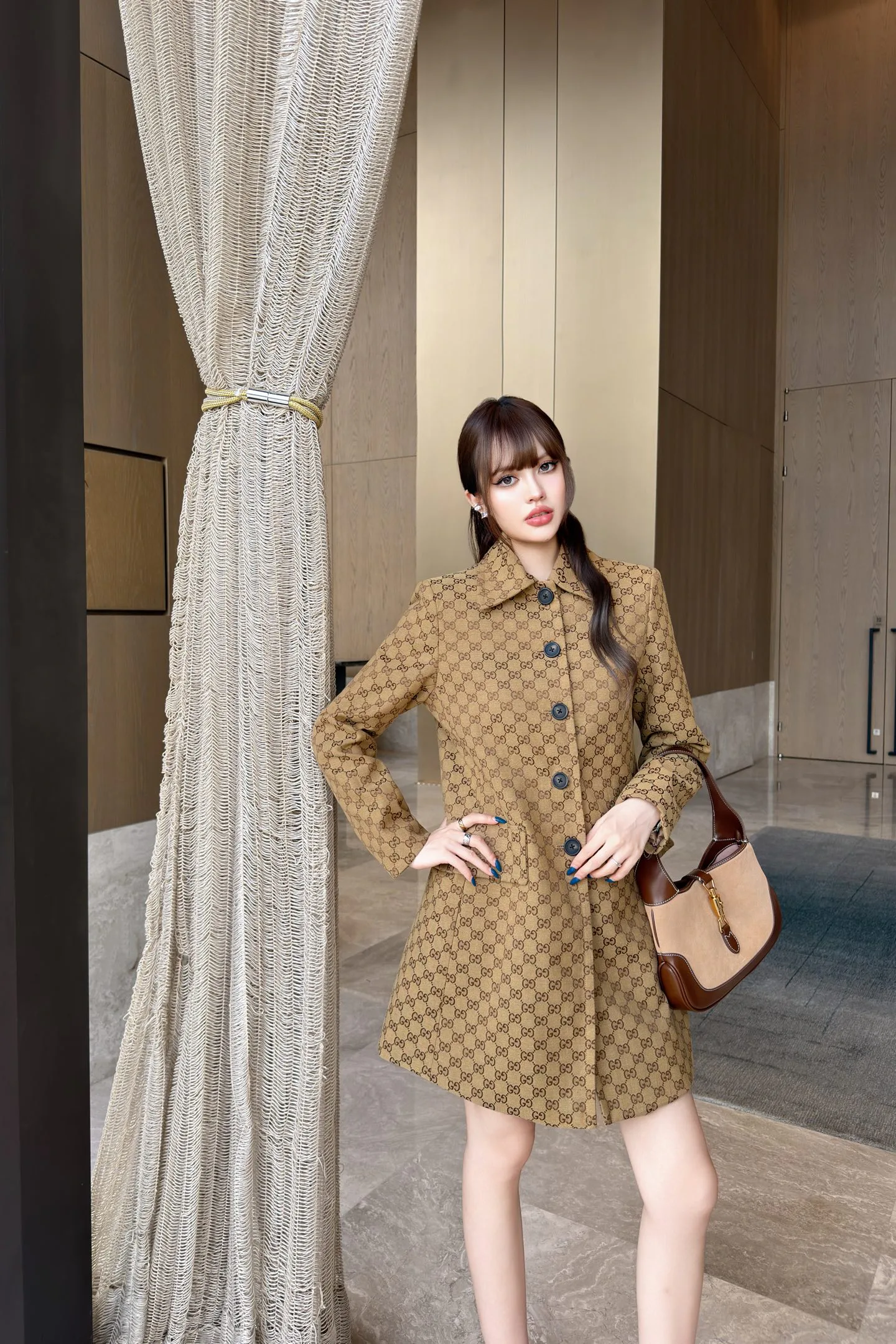 Пальто Женские Gucci 18501747