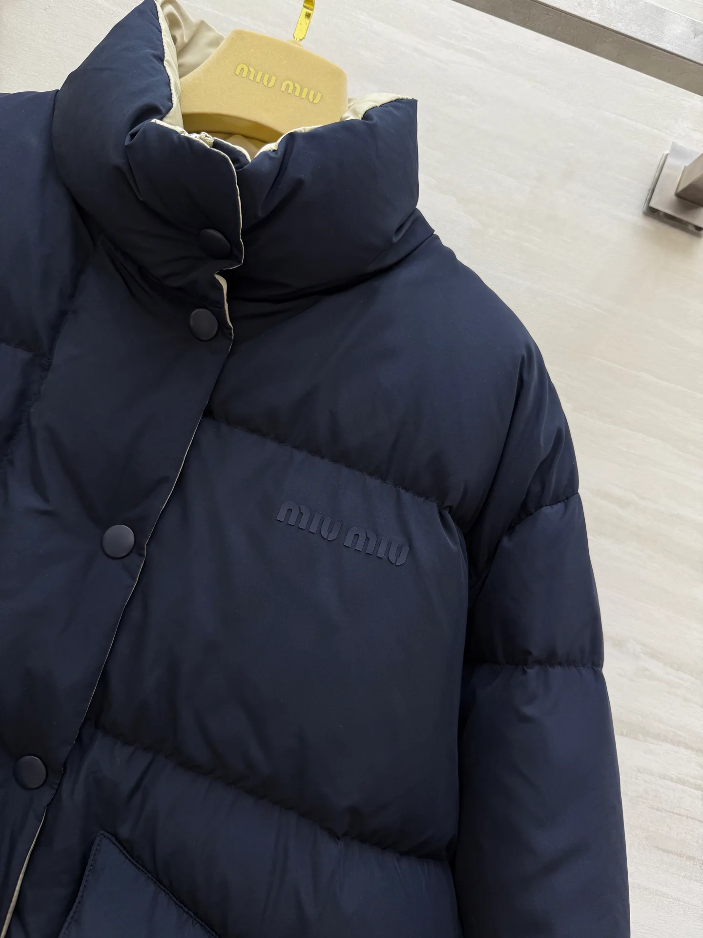 Куртки И Пуховики Женские Miu Miu 373796