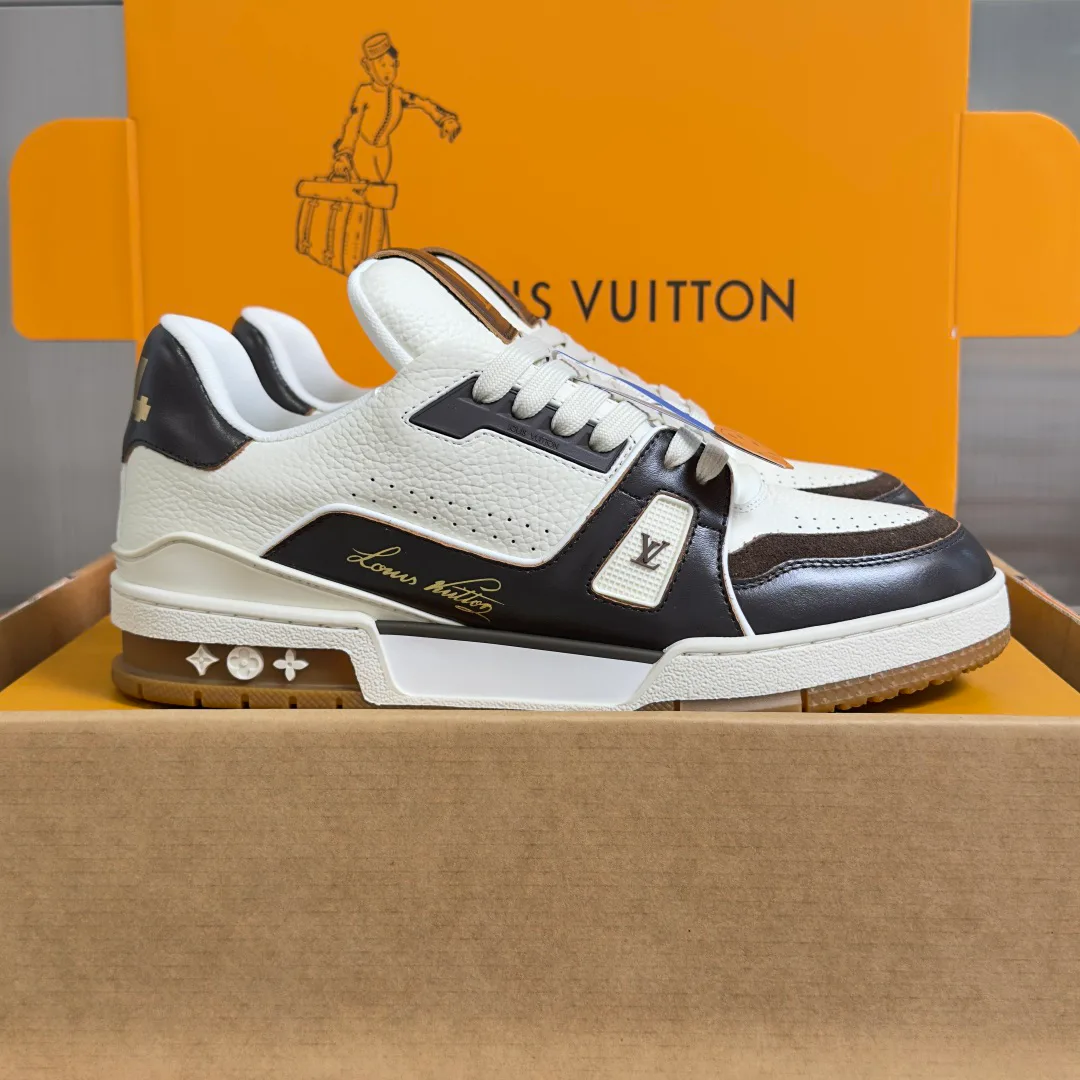 Кроссовки Женские Louis Vuitton 11852667