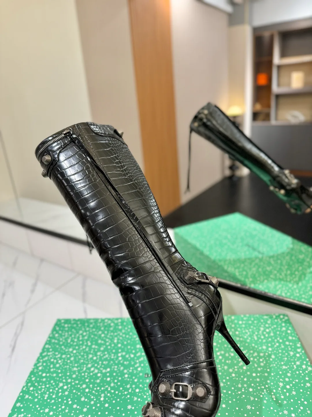 Сапоги Женские Balenciaga 18134824