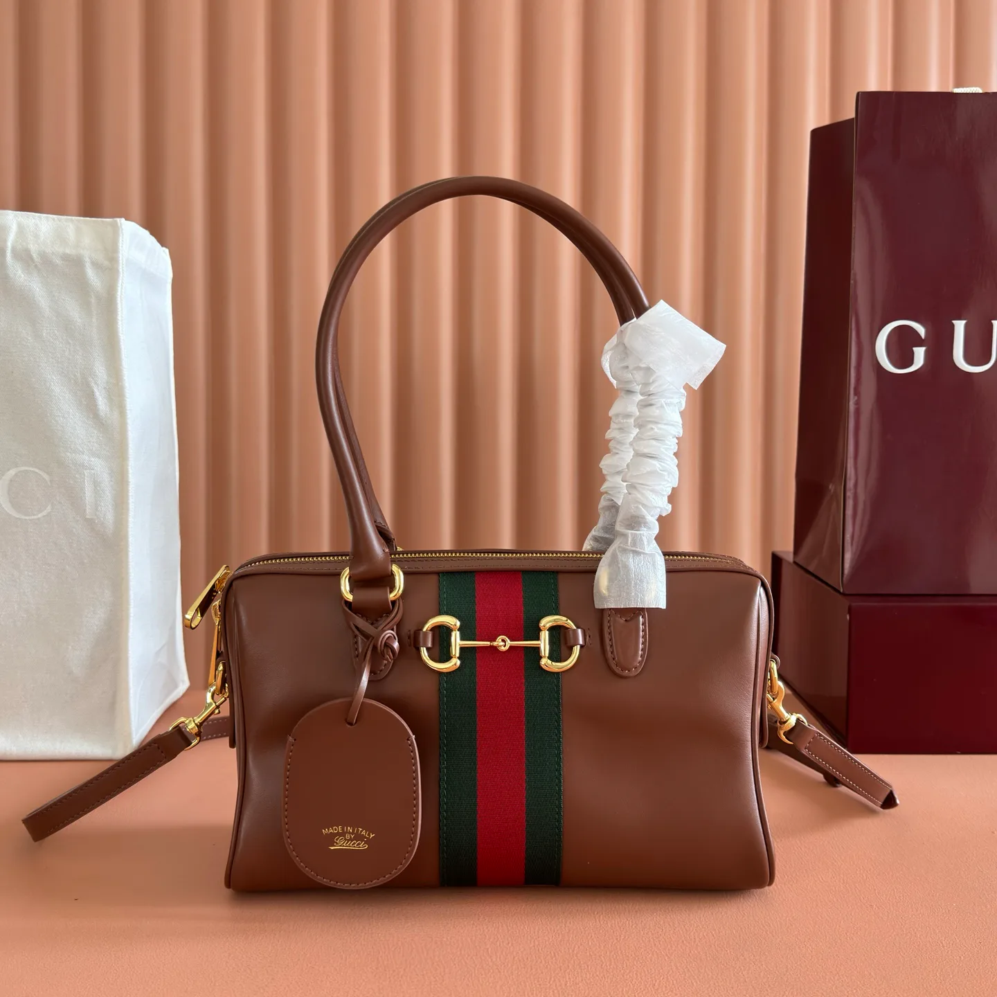 Классические Сумки Женские Gucci 18004477