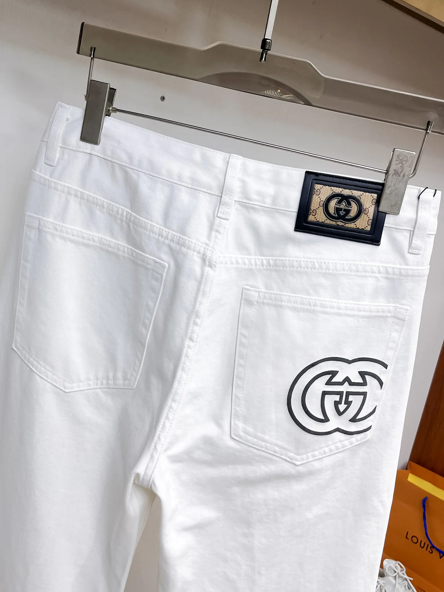 Джинсы Женские Gucci 688138