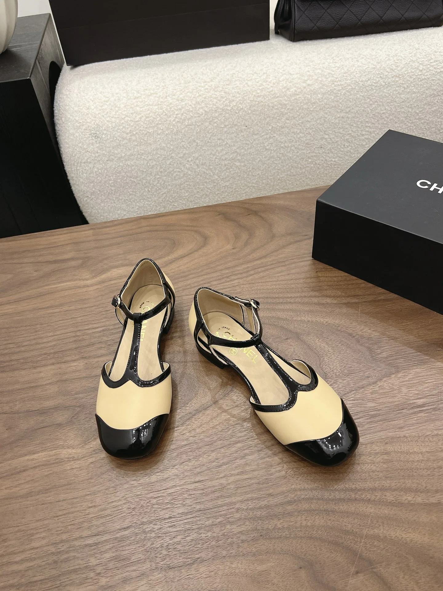 Туфли Женские Chanel 17582675