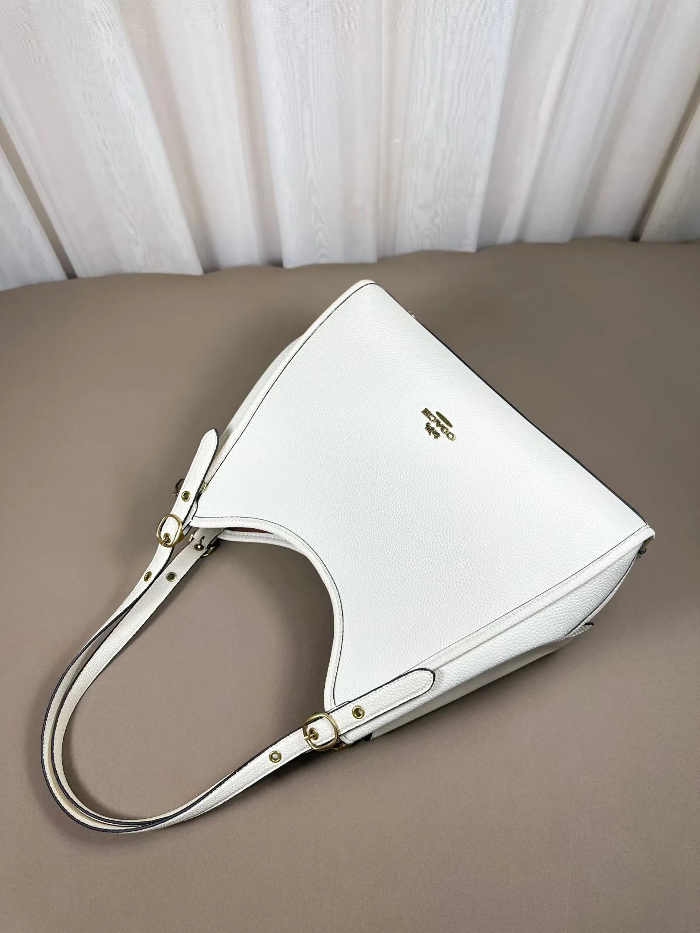 Классические Сумки Женские Coach 12669106