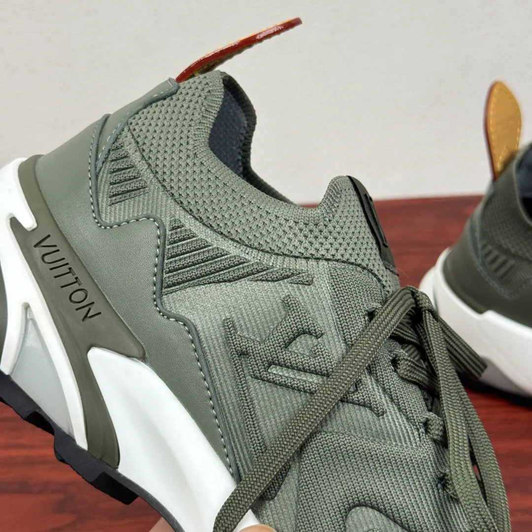 Кроссовки Мужские Louis Vuitton 4898722
