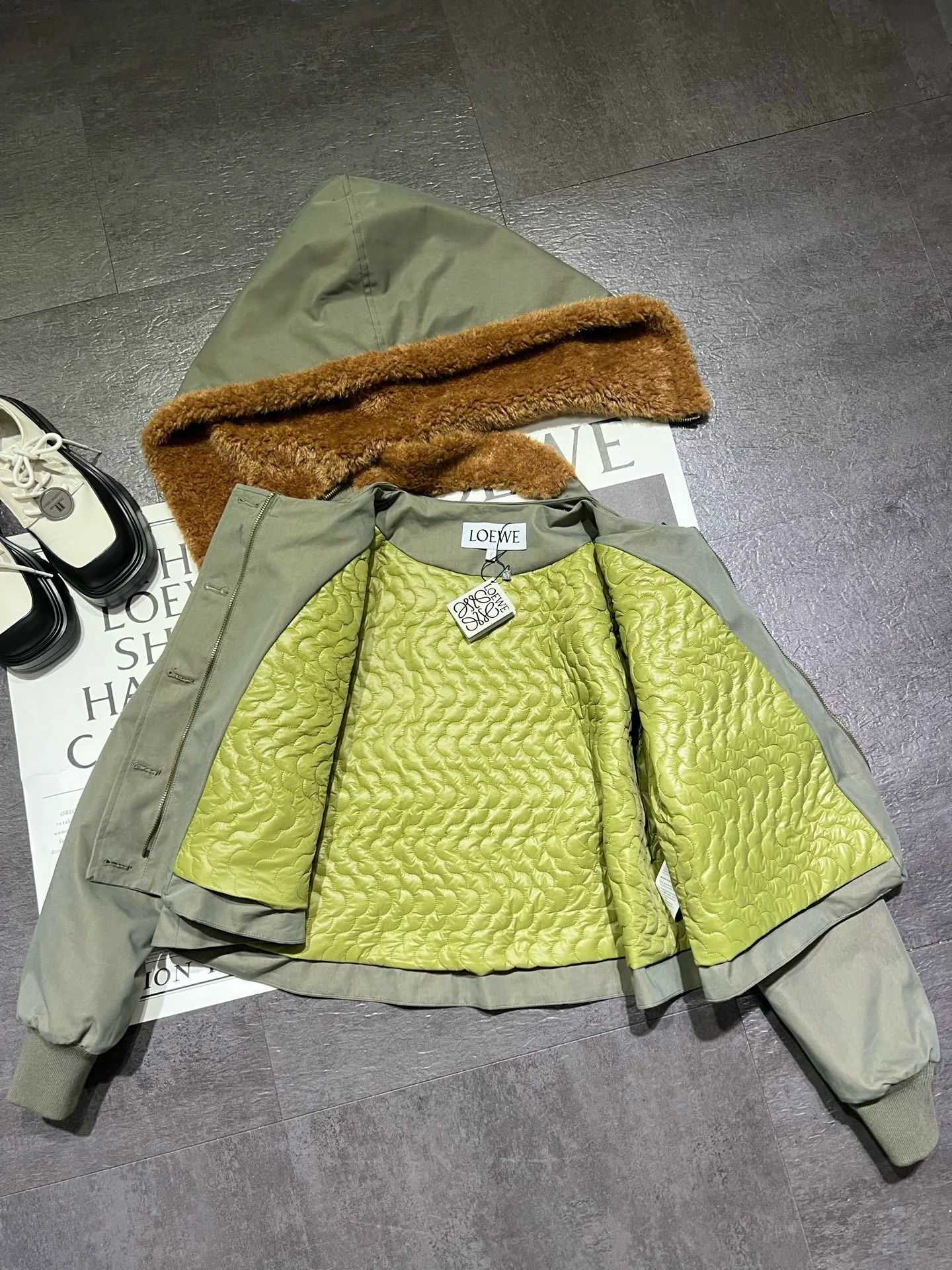 Куртки И Пуховики Женские Loewe 18253274