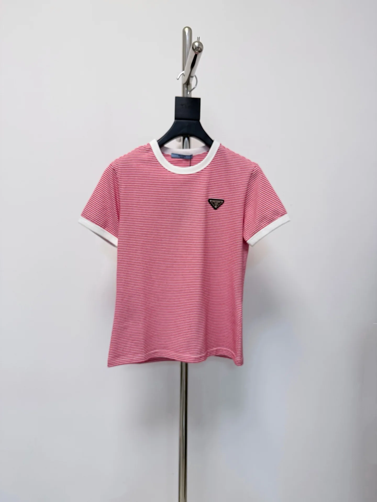 Футболки Женские Prada 11546587