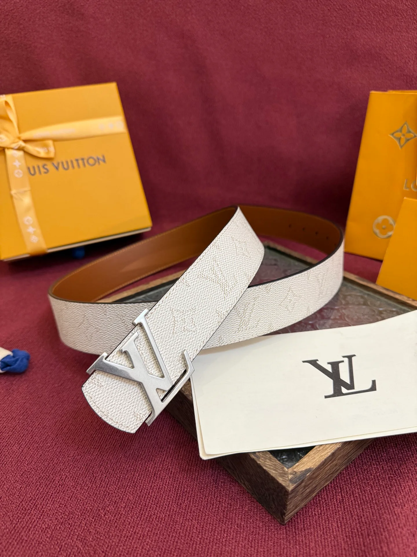 Ремни Louis Vuitton 5070283