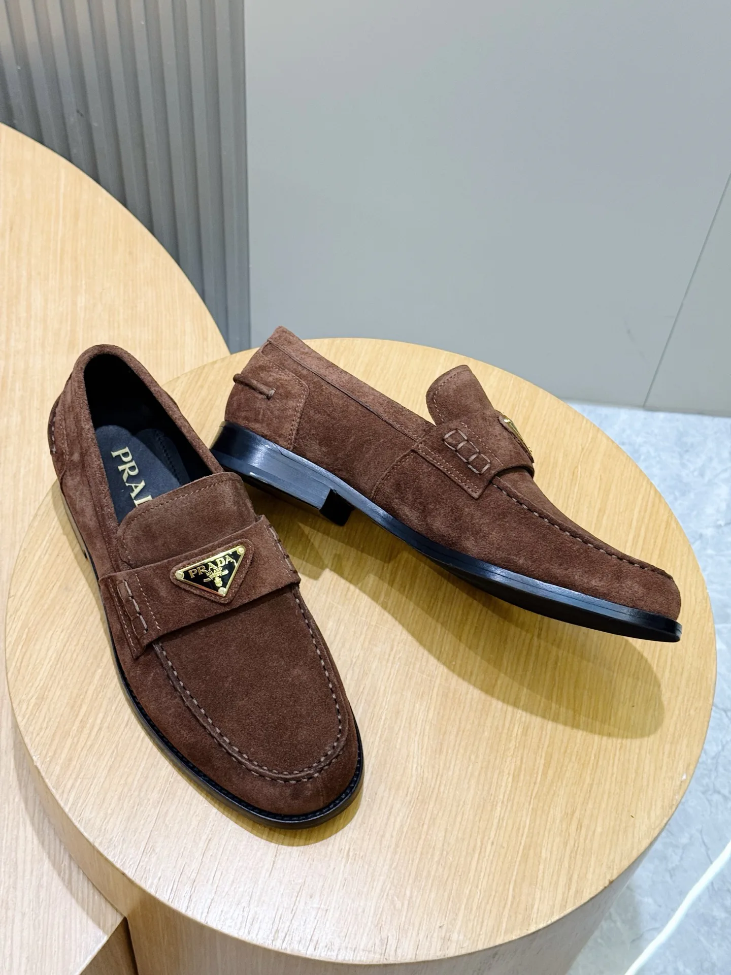 Лоферы И Туфли Мужские Prada 18744013