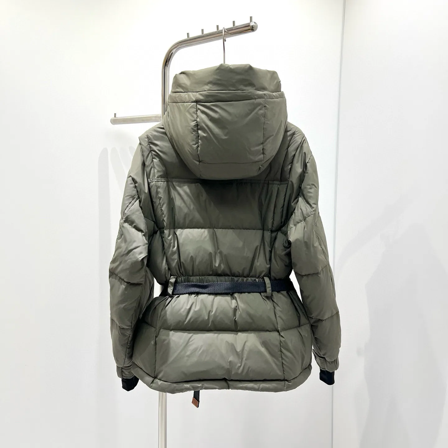 Куртки И Пуховики Женские Moncler 18952075