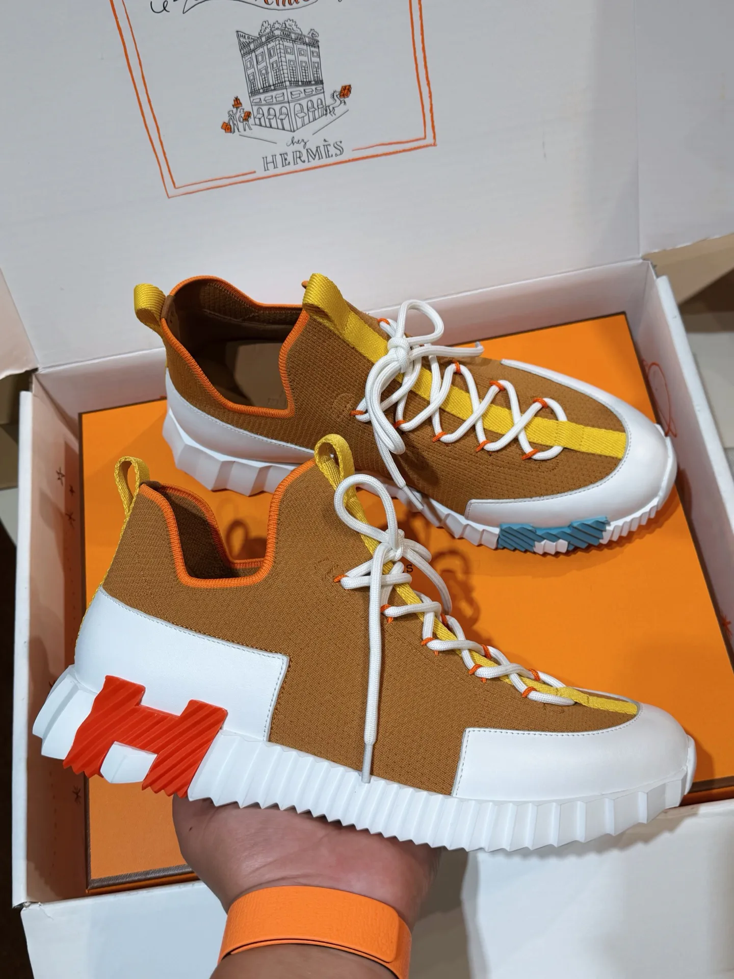 Кроссовки Женские Hermes 554603