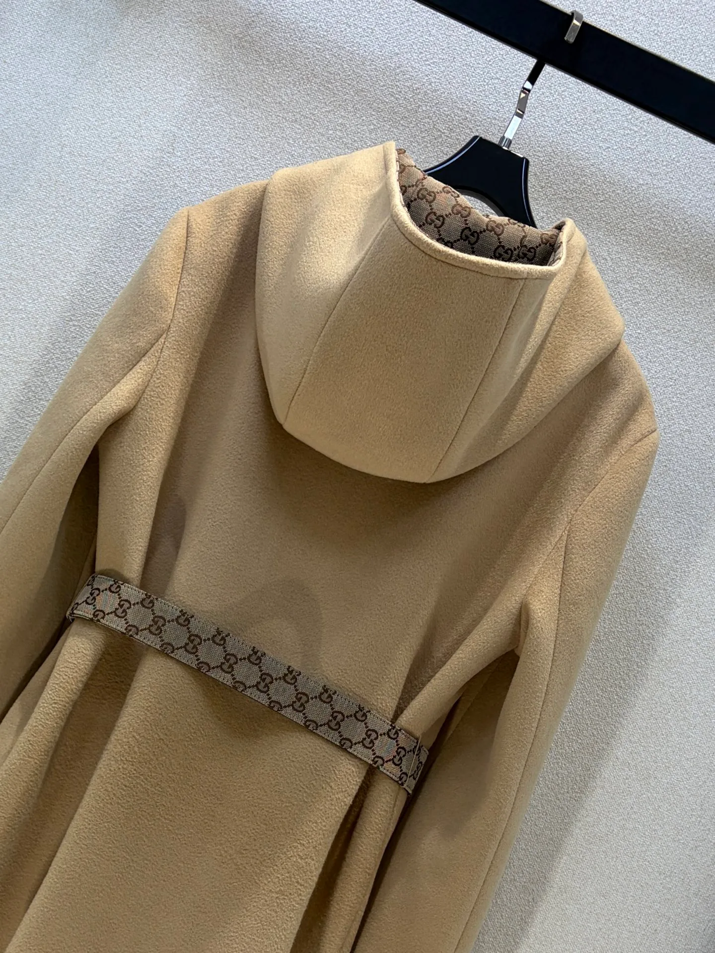 Пальто Женские Gucci 19627834