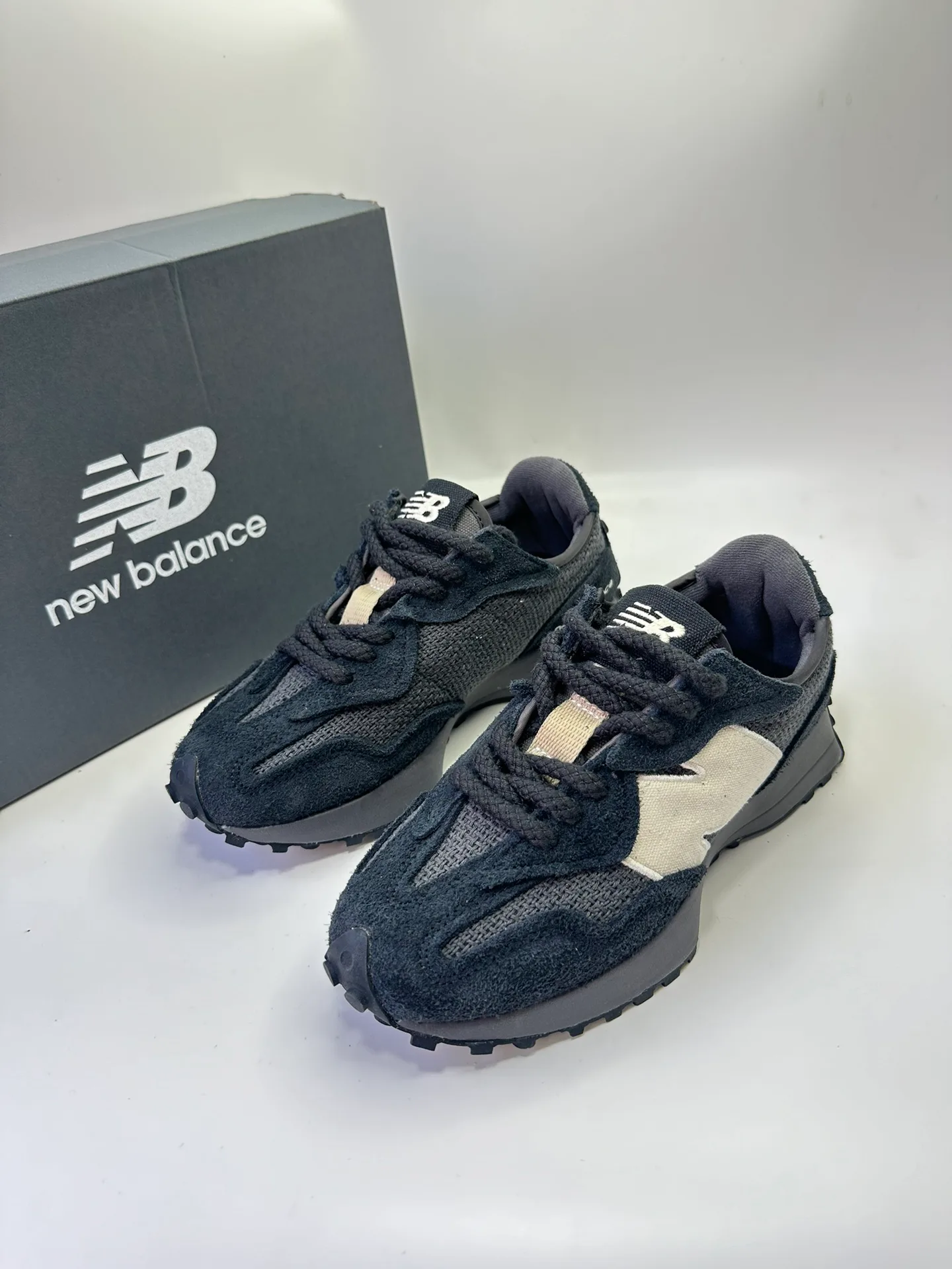 Кроссовки Женские New Balance 24828