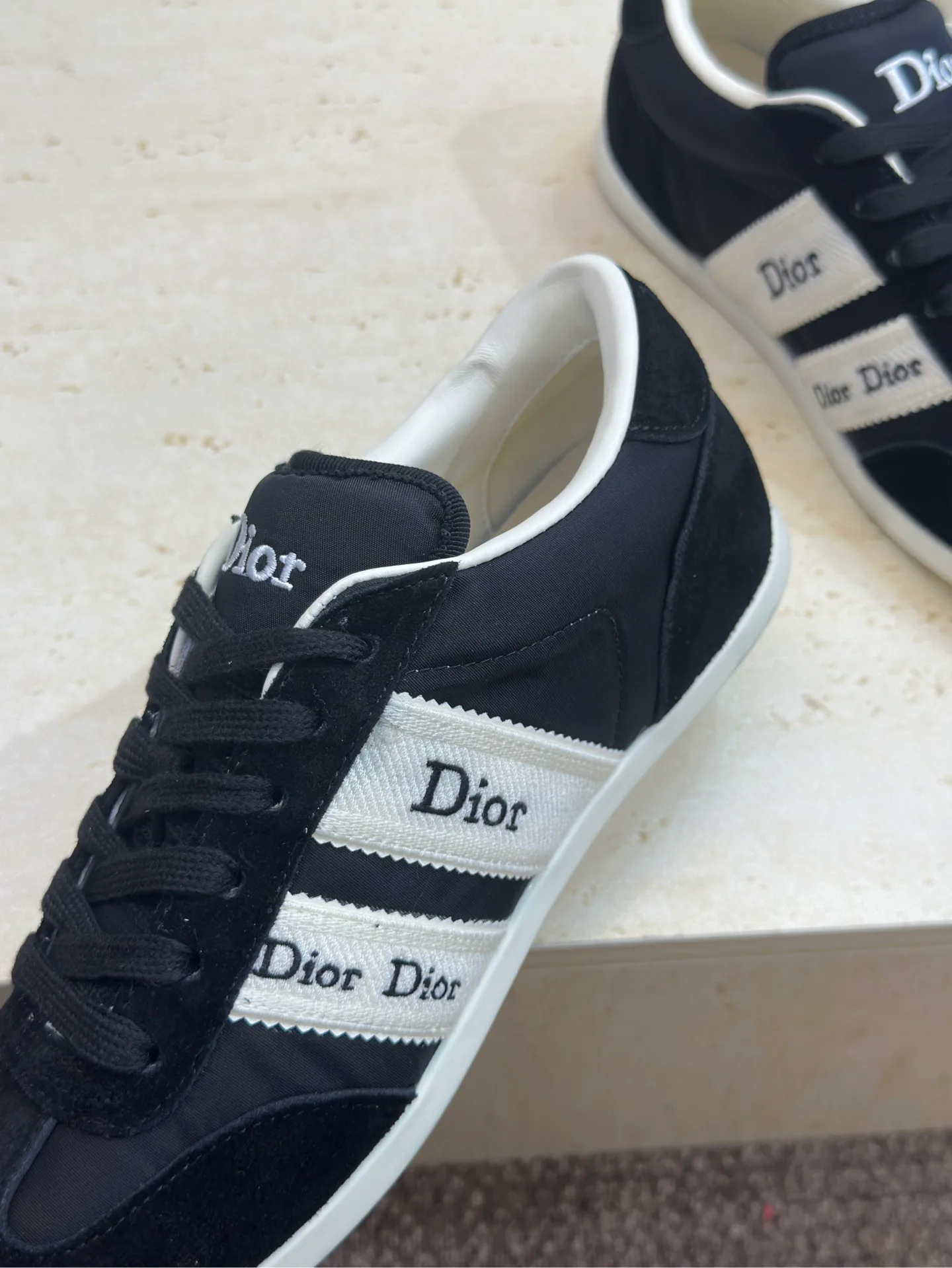 Кроссовки Женские Christian Dior 17612353