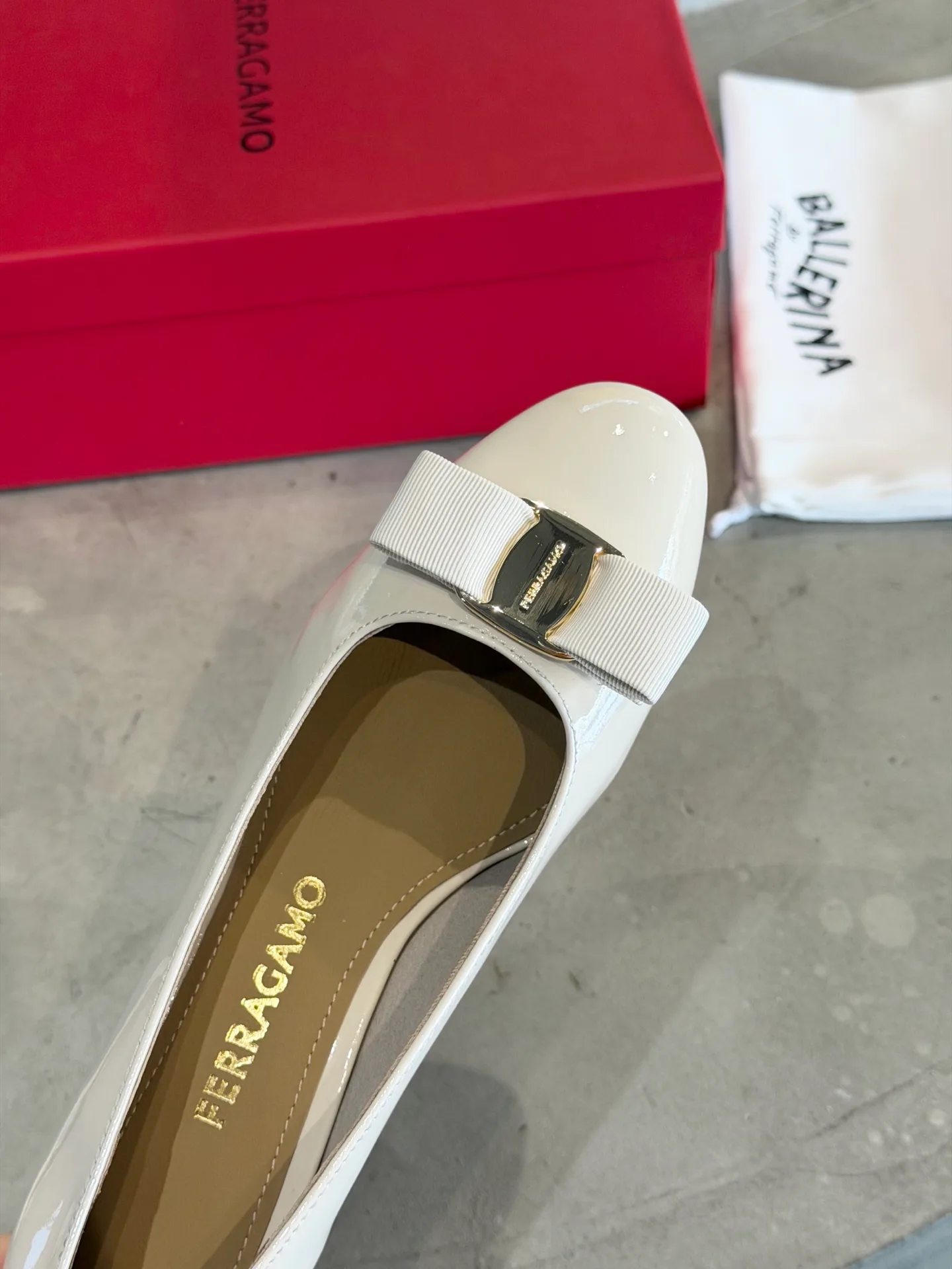 Туфли Женские Salvatore Ferragamo 20153154