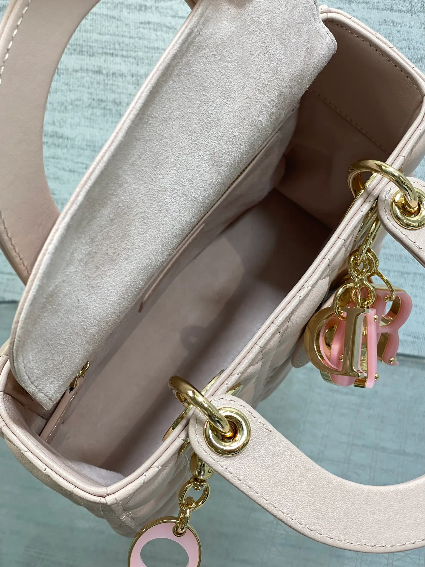 Классические Сумки Женские Christian Dior 13414277