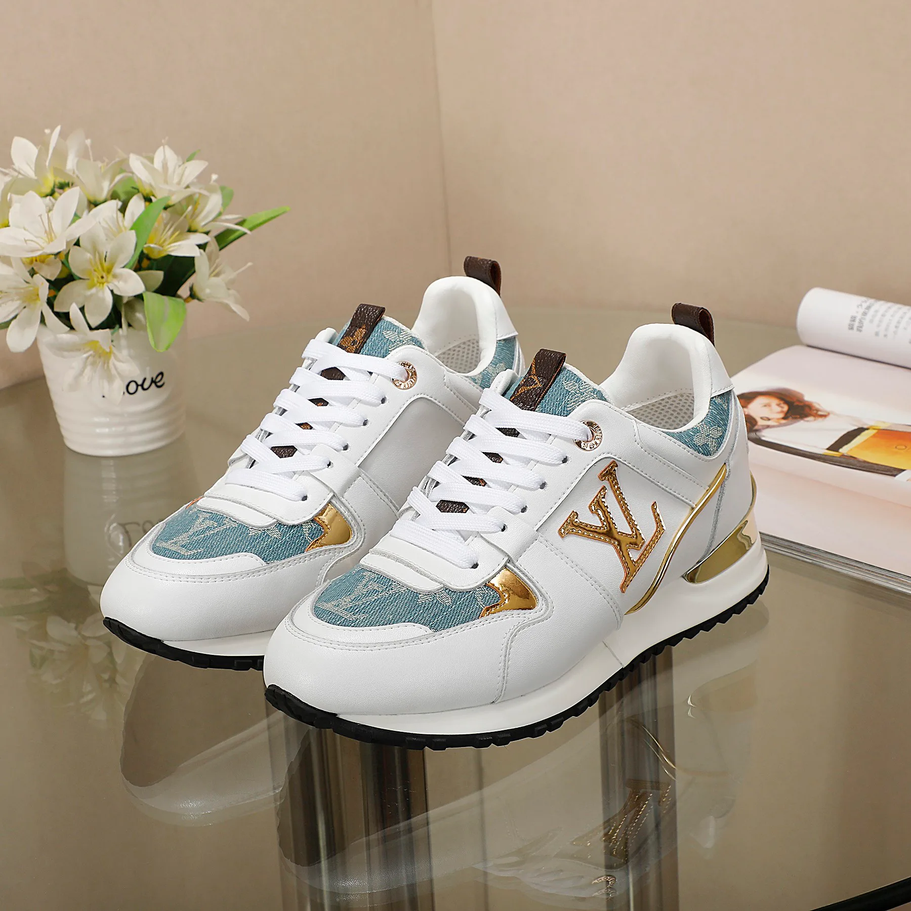 Кроссовки Женские Louis Vuitton 1220062