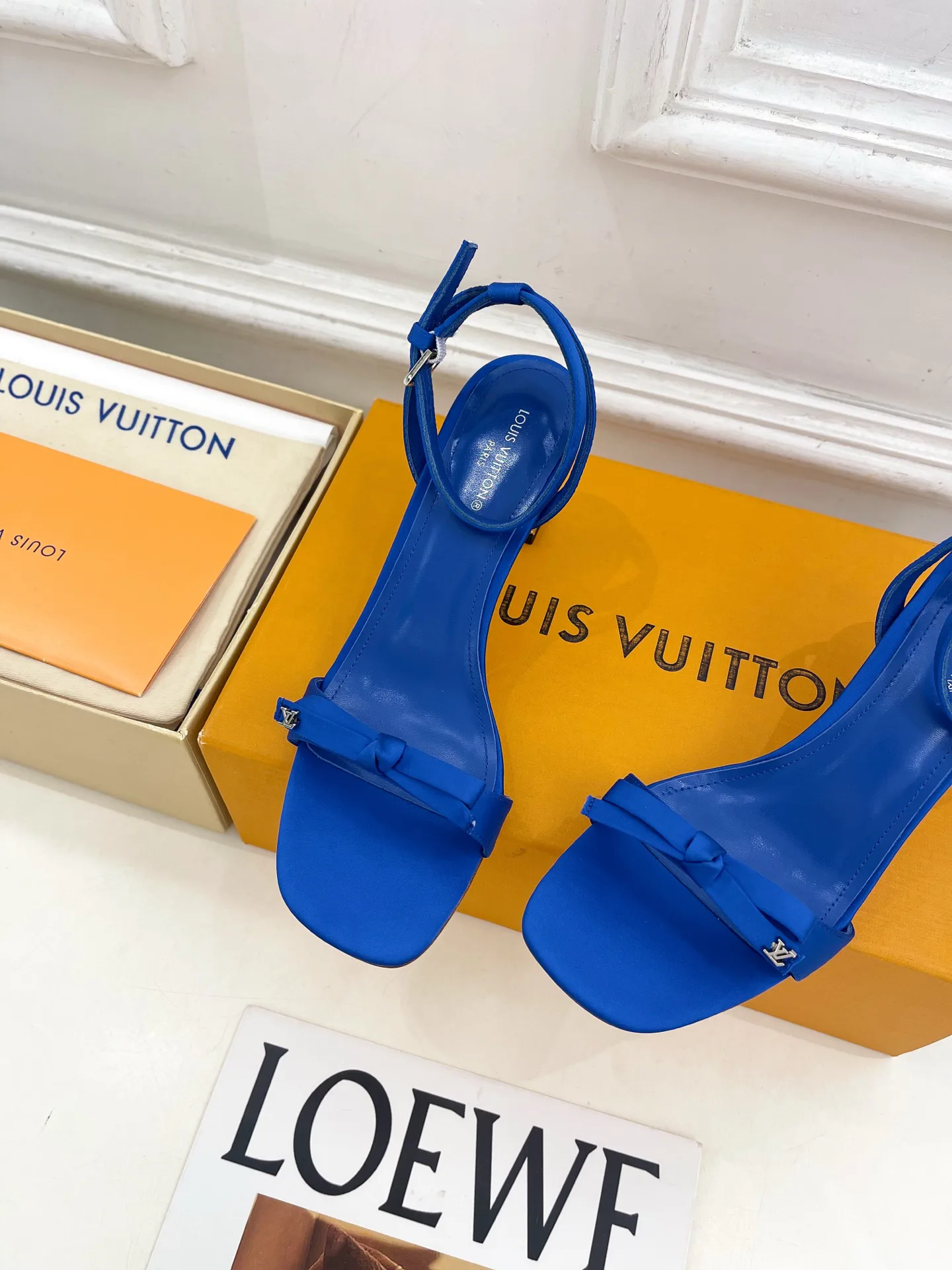 Босоножки Женские Louis Vuitton 18034965