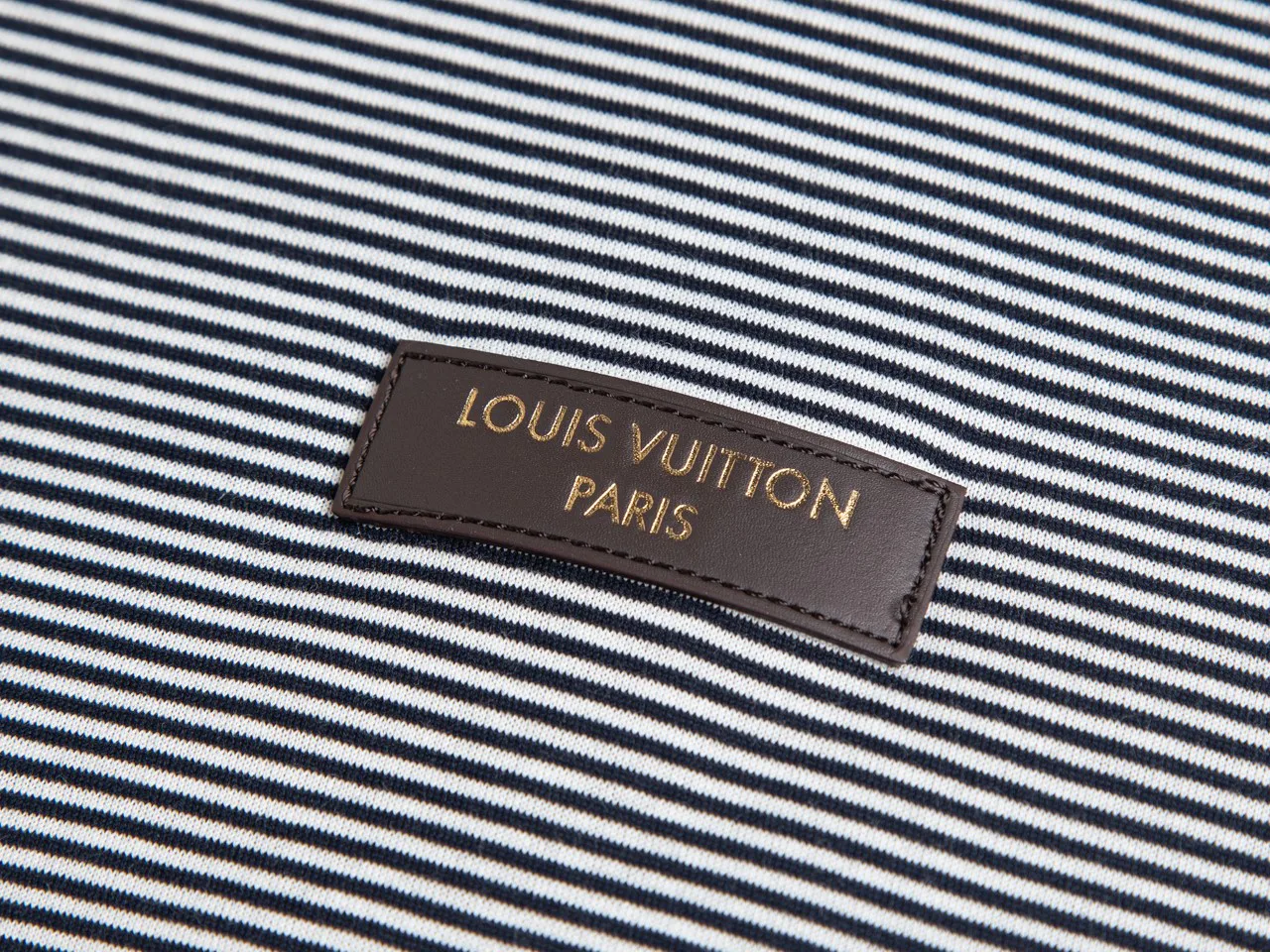 Футболки Женские Louis Vuitton 17798032