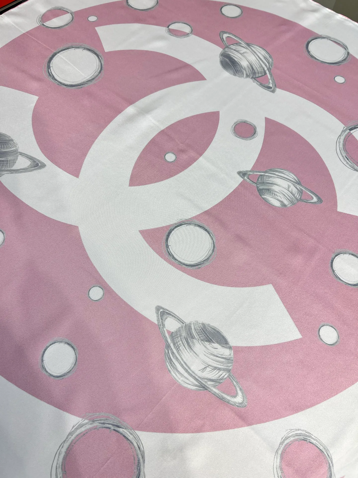 Платки Chanel 5024030