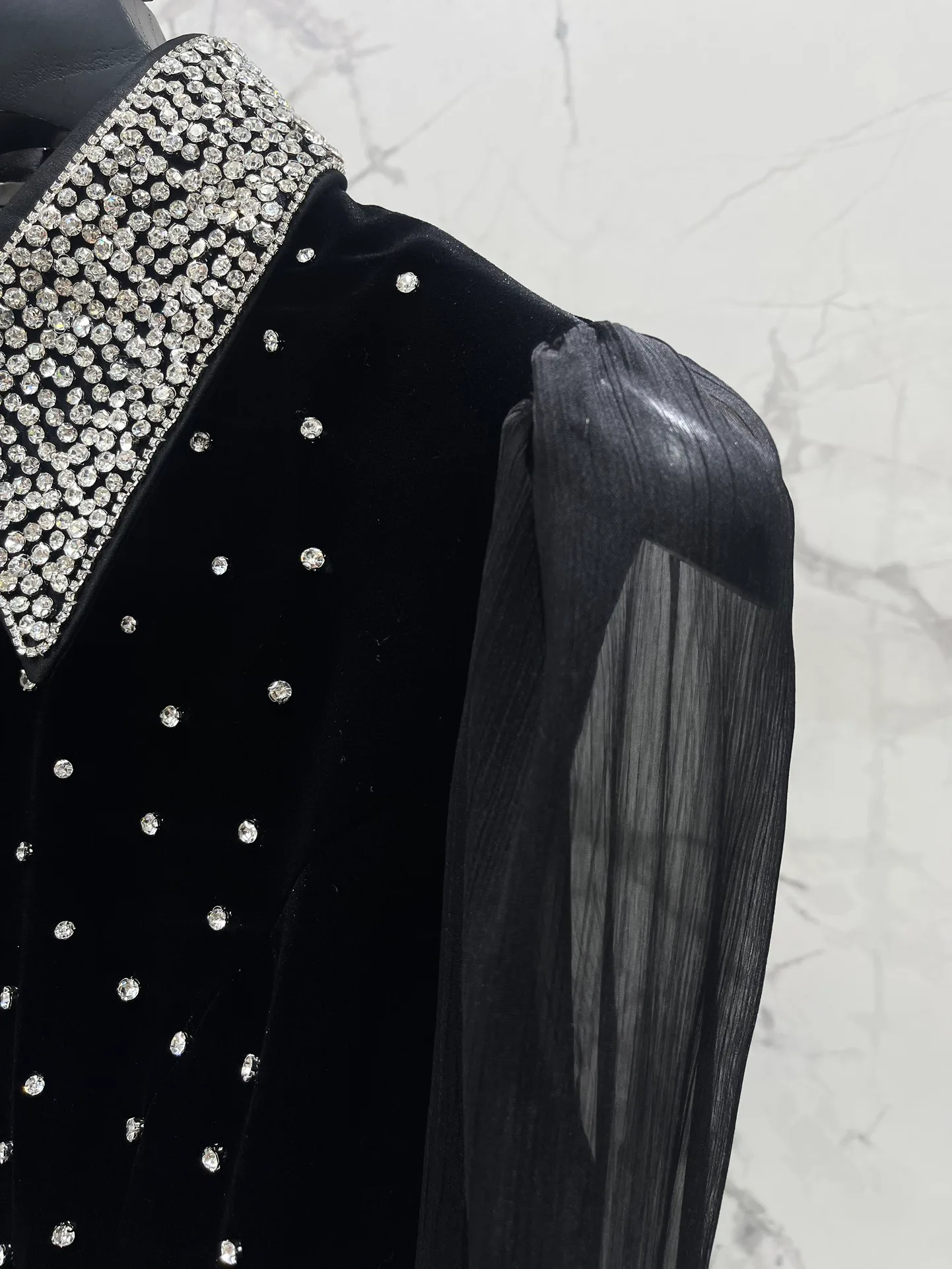Платья Женские Saint Laurent 18527467