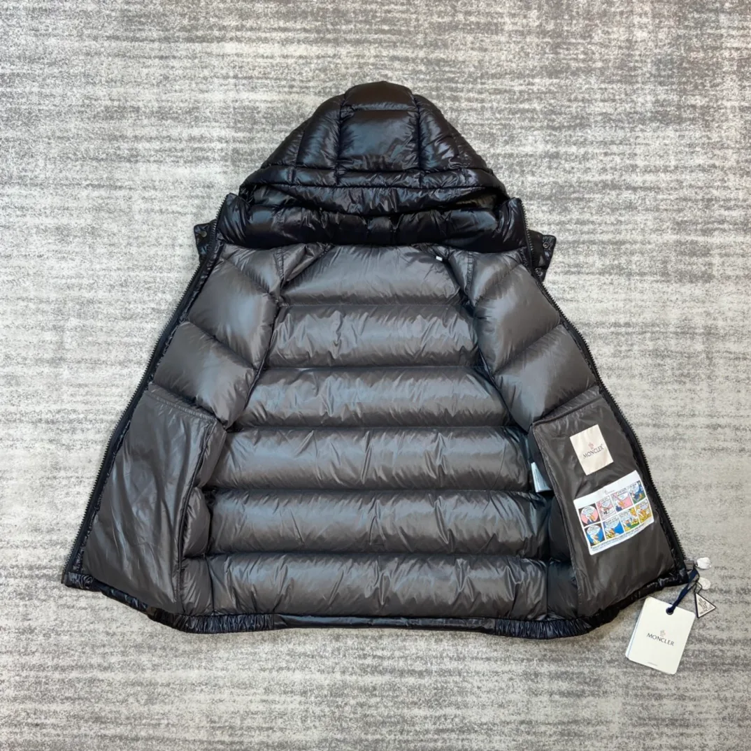 Куртки И Пуховики Женские Moncler 18134012