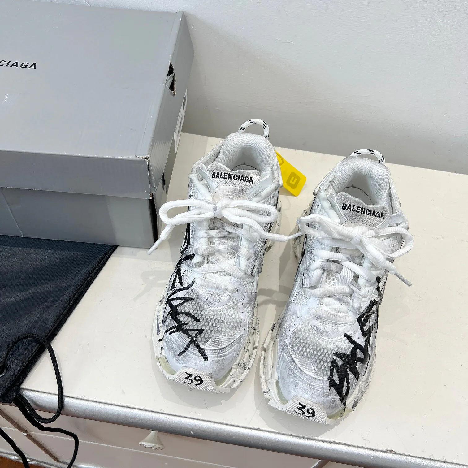 Кроссовки Женские Balenciaga 11186134