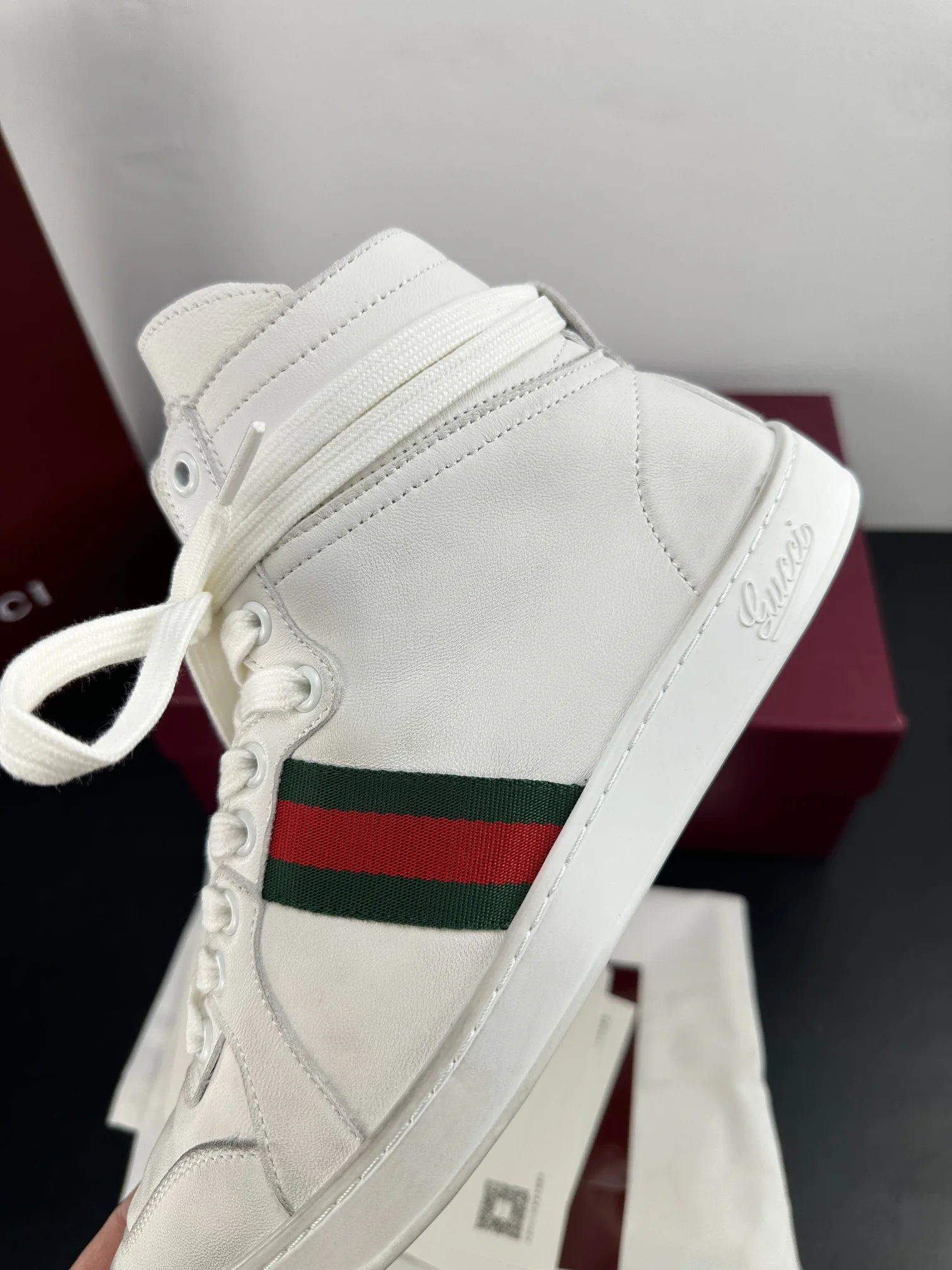 Кроссовки Мужские Gucci 14316919