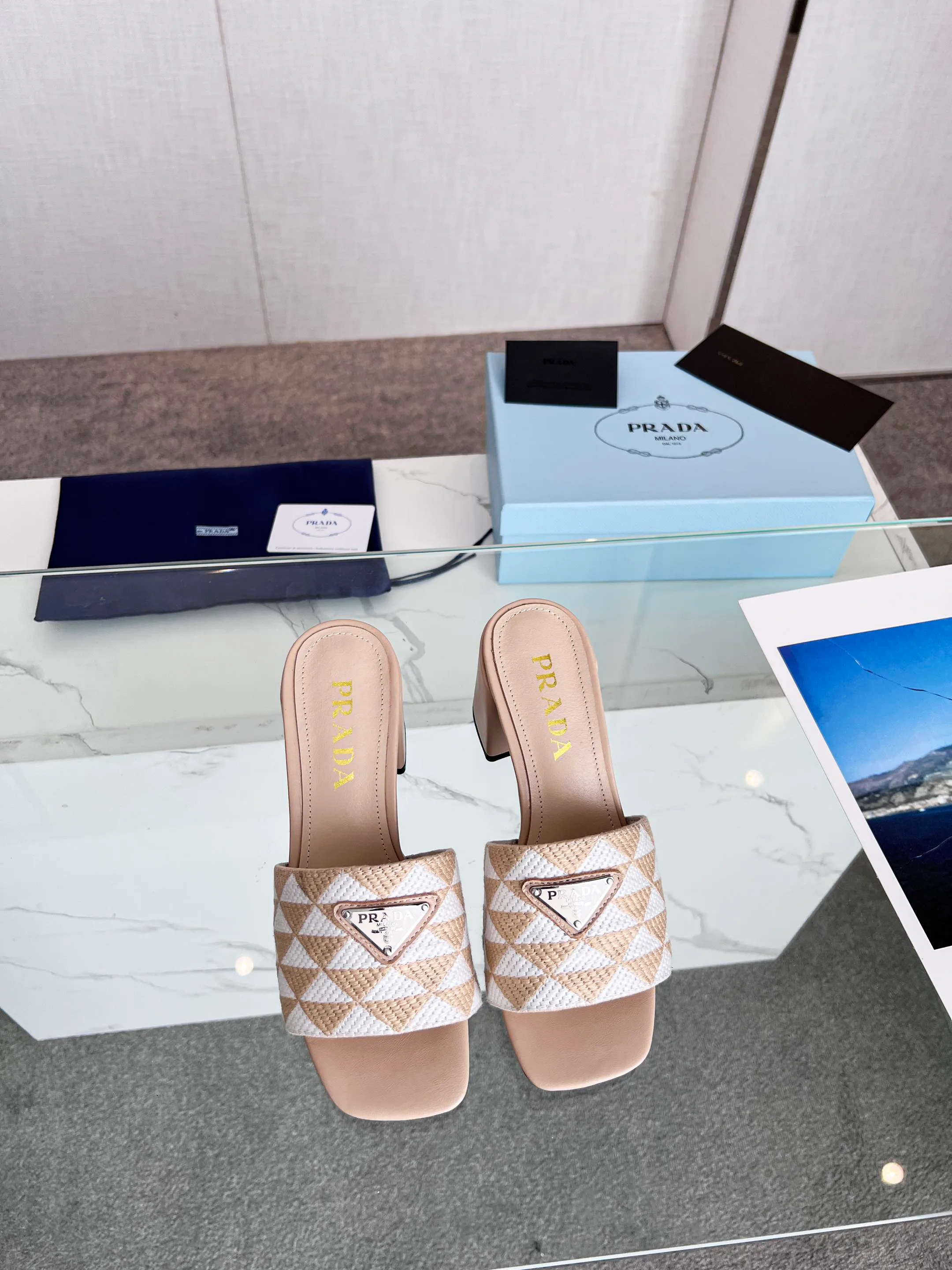 Босоножки Женские Prada 11386423