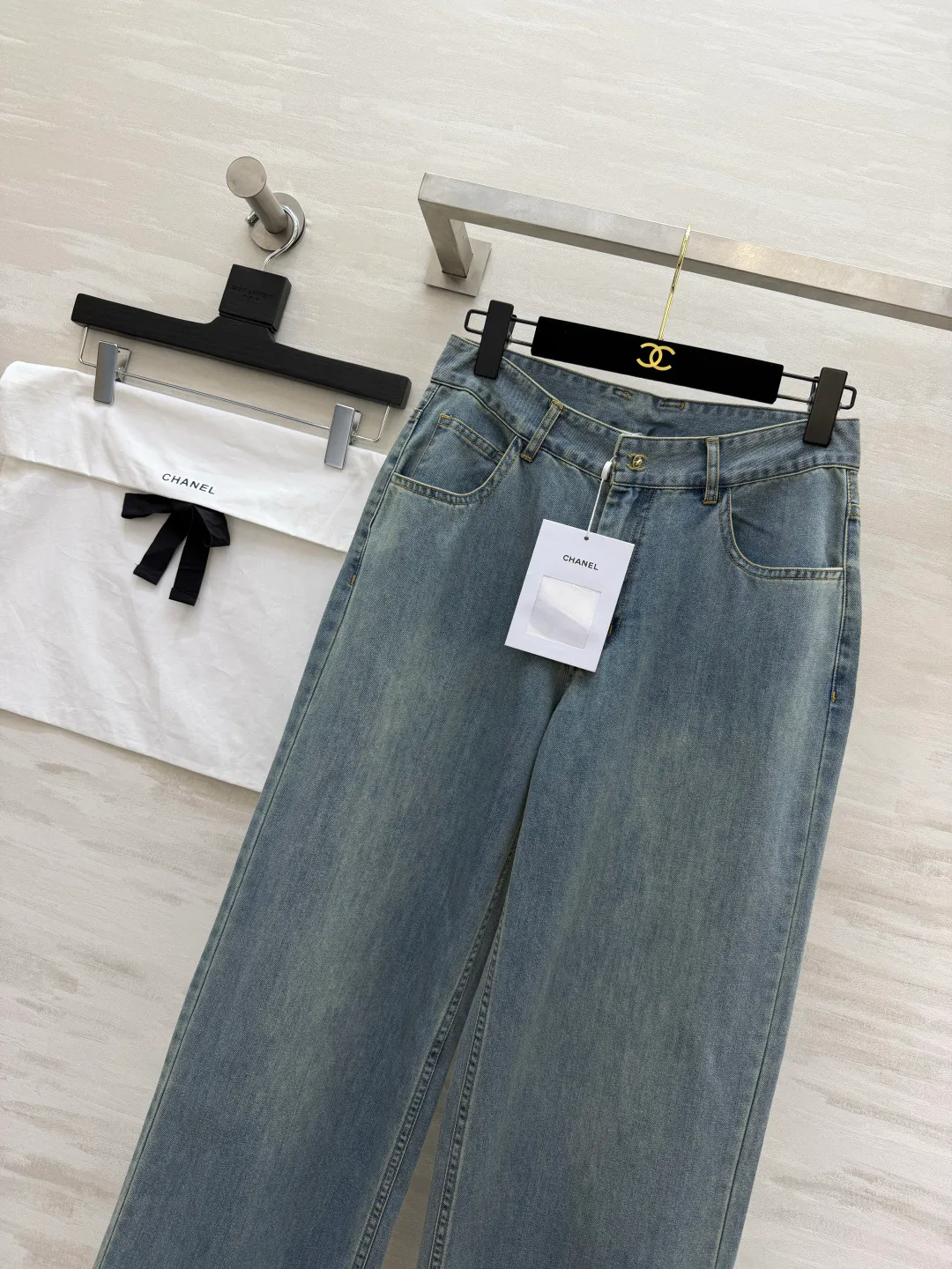 Джинсы Женские Chanel 16894204