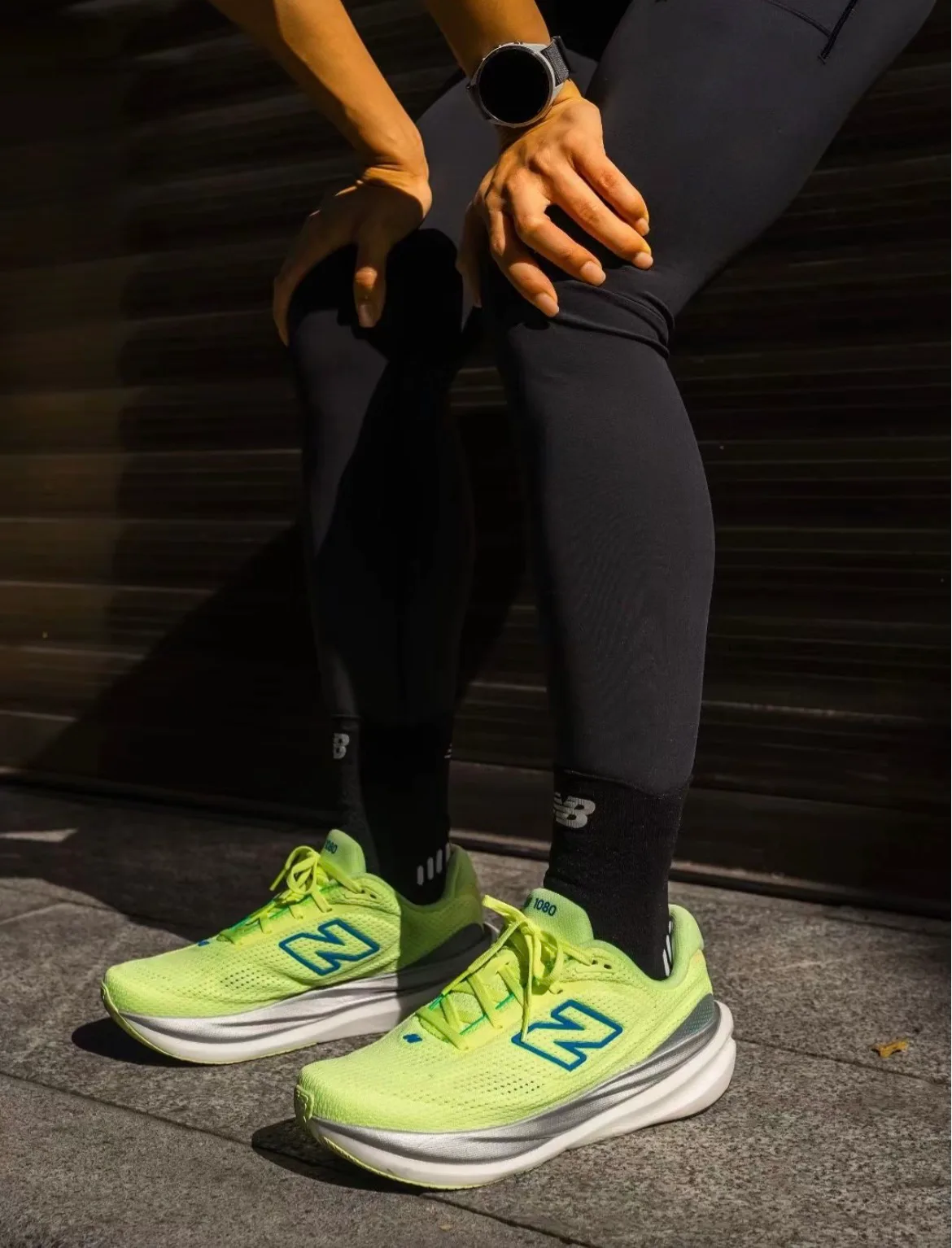 Кроссовки Женские New Balance 18493444