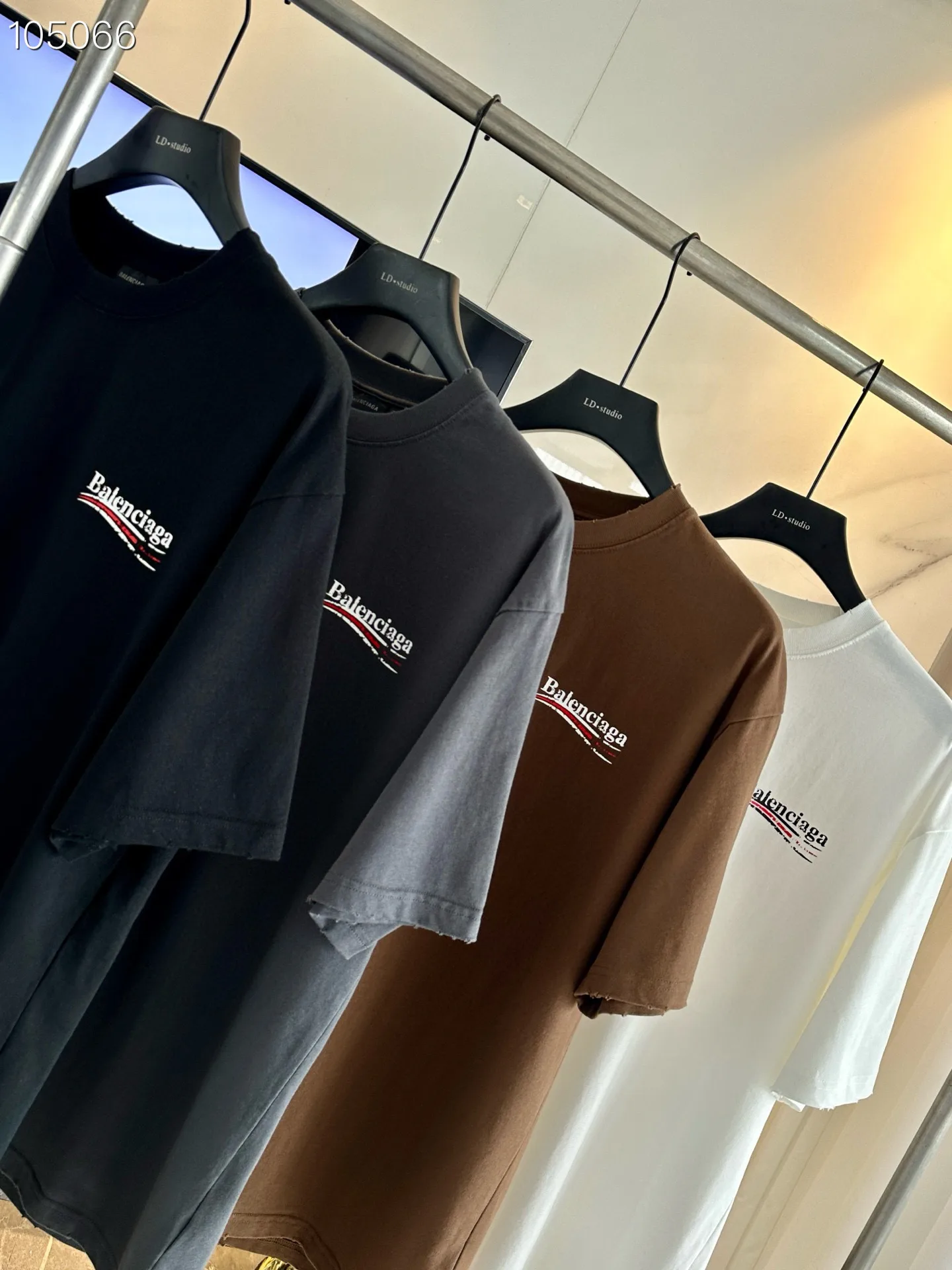 Футболки Женские Balenciaga 12861